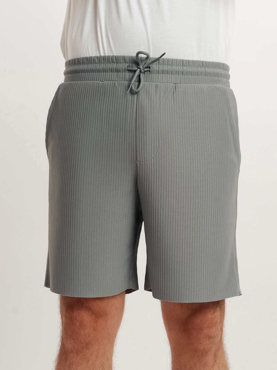 

FREAKINS Men Mid-Rise Regular Shorts, Grey