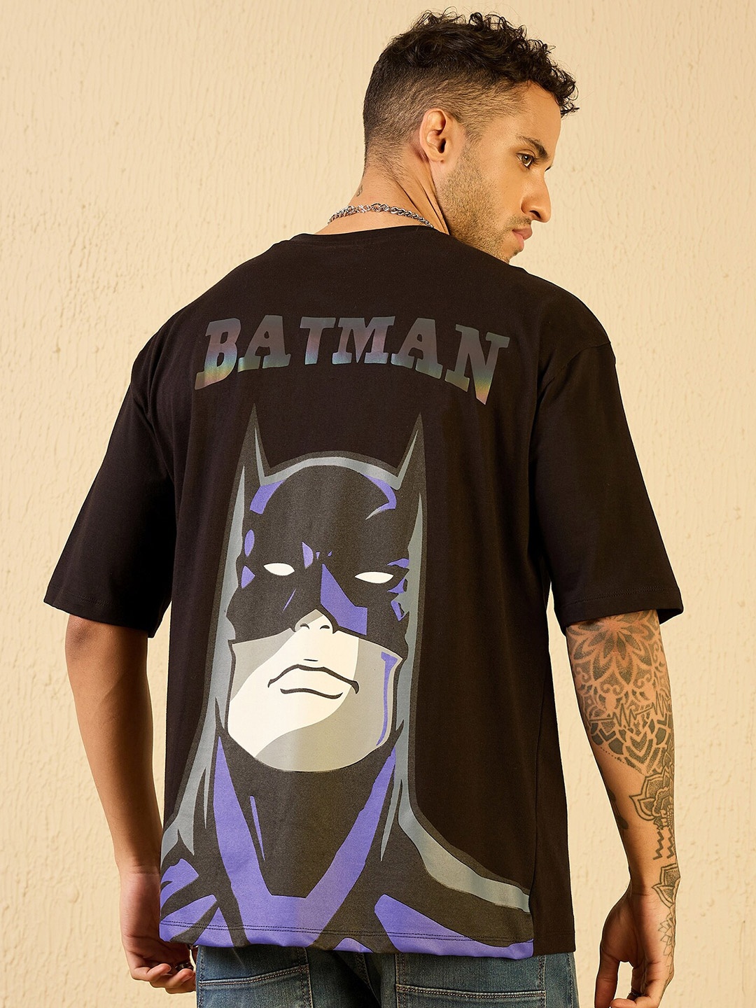 

Kook N Keech Batman Men Typography Printed V-Neck T-shirt with Mask, Black