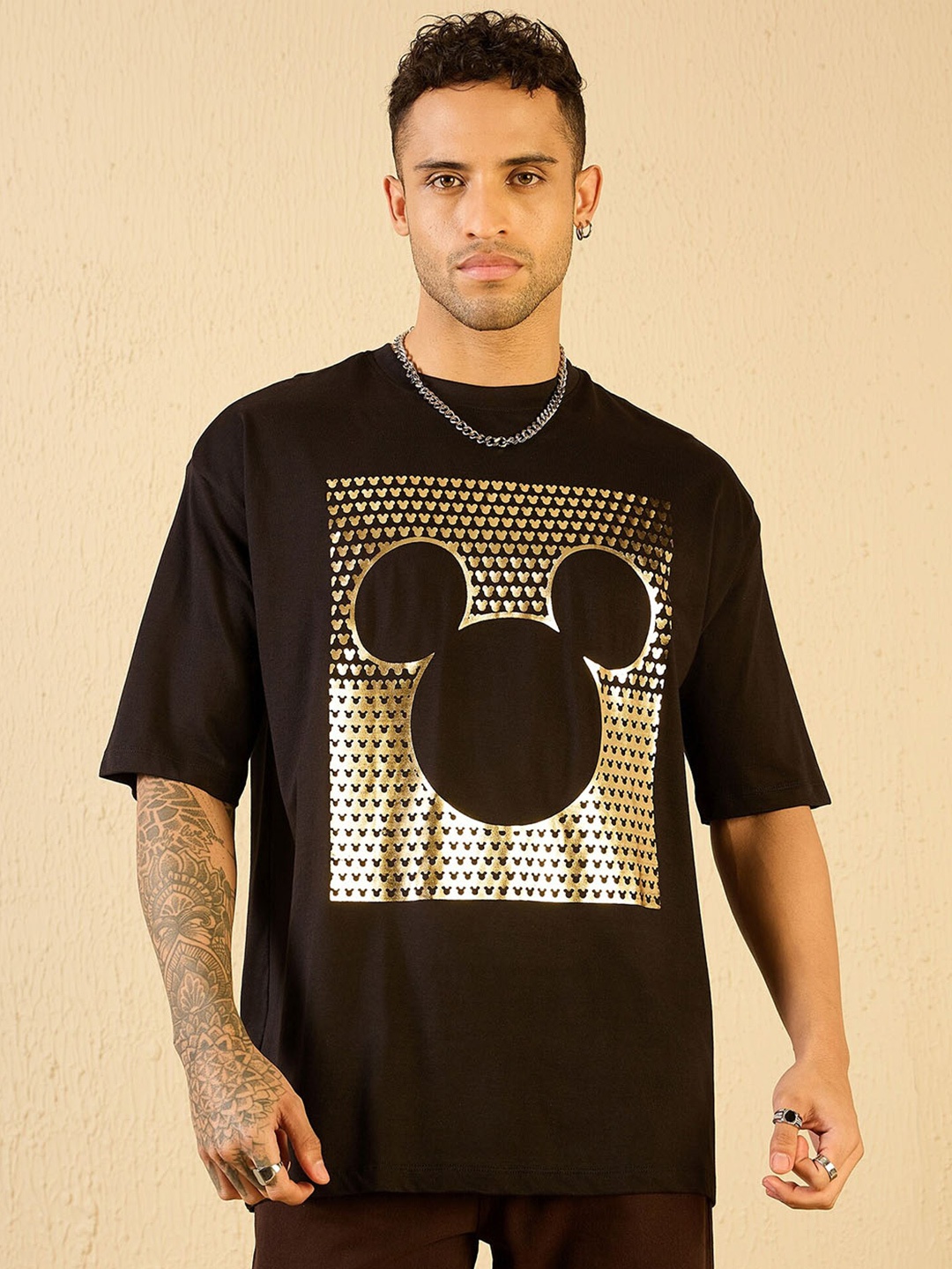 

Kook N Keech Disney Men Drop-Shoulder Sleeves T-shirt with Mask, Black