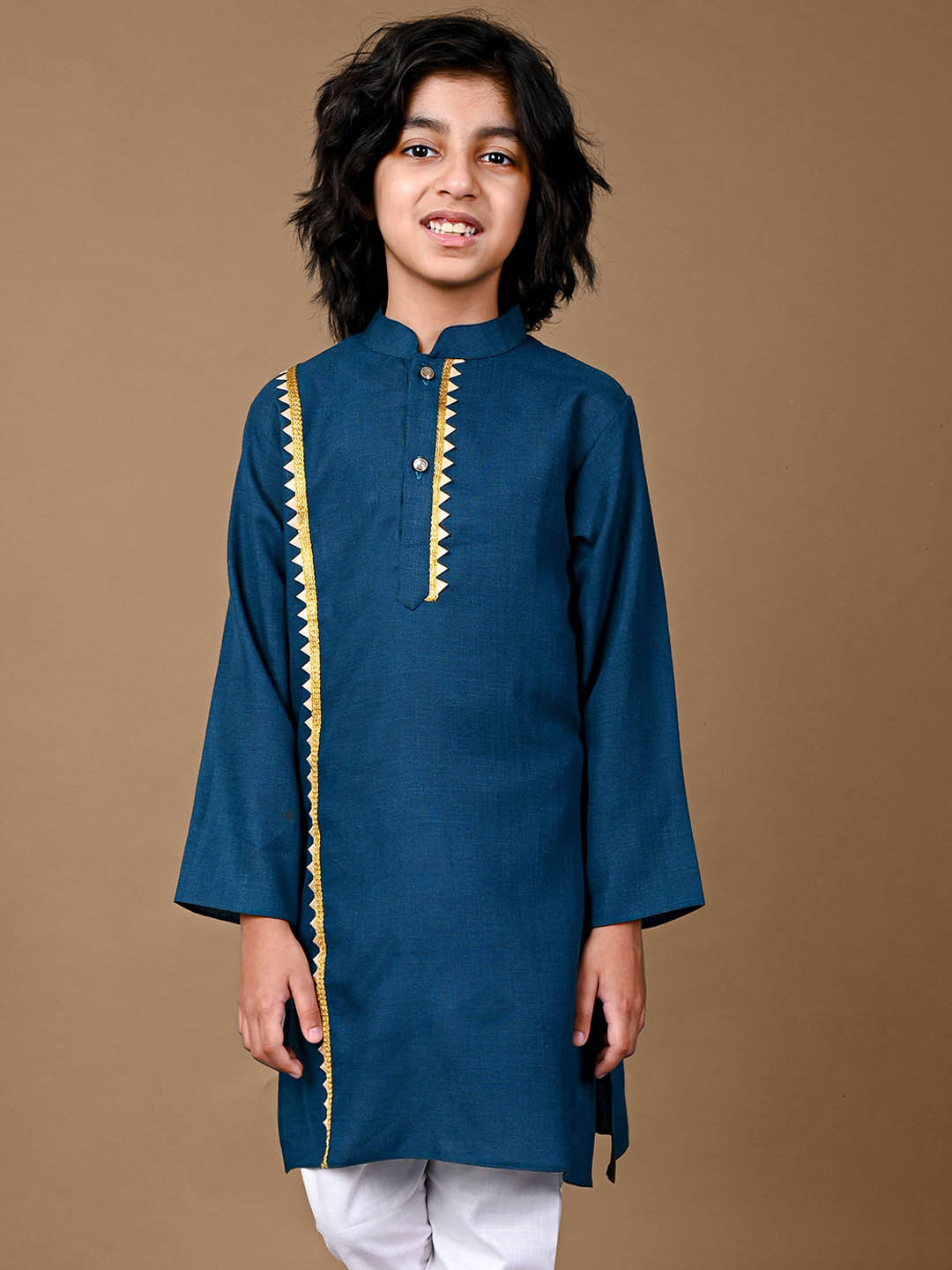 

VESHAM Boys Thread Work Kurta, Green