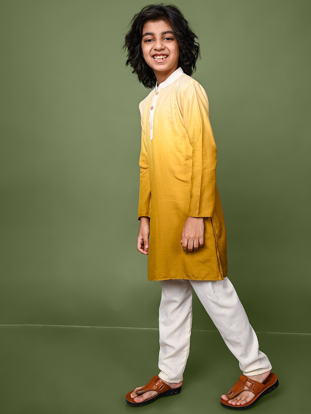 

VESHAM Boys Thread Work Kurta, Yellow
