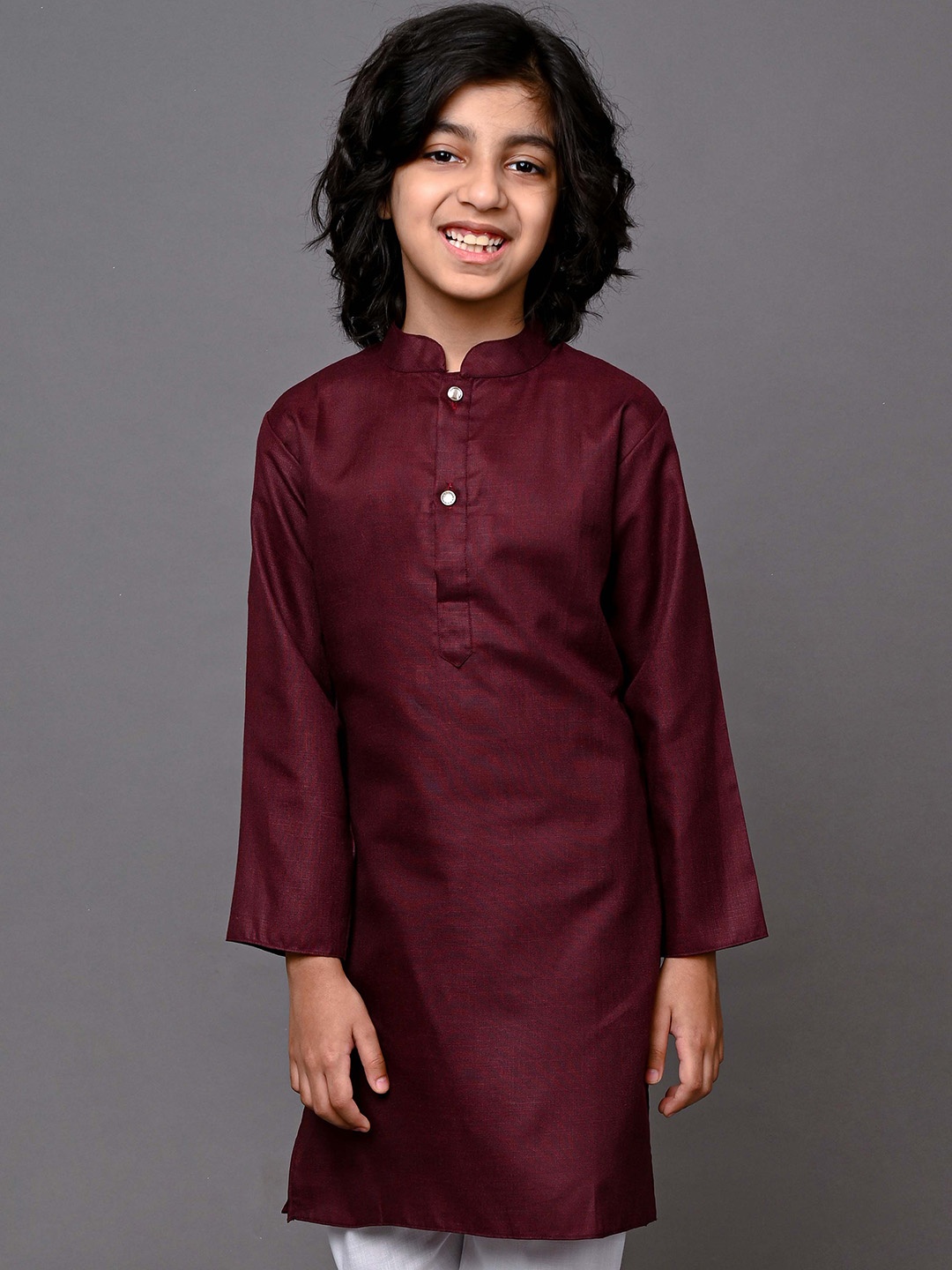 

VESHAM Boys Geometric Flared Sleeves Thread Work Kurta, Coffee brown