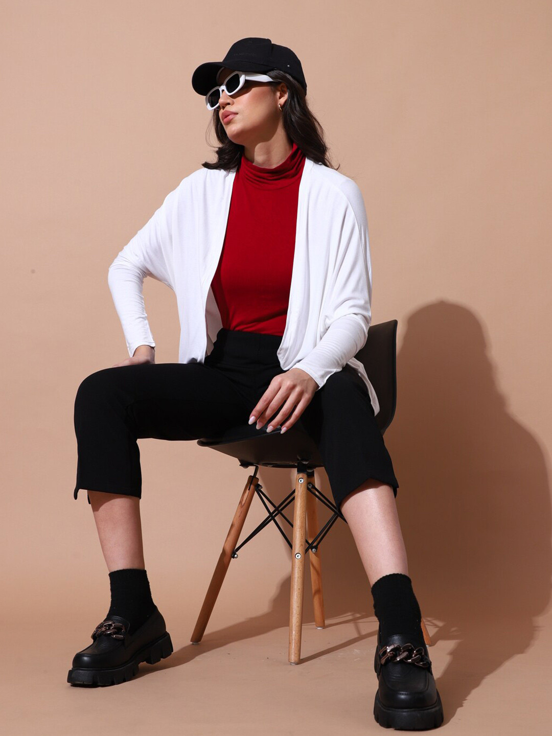 

DressBerry White Long Sleeves Open Front Shrug