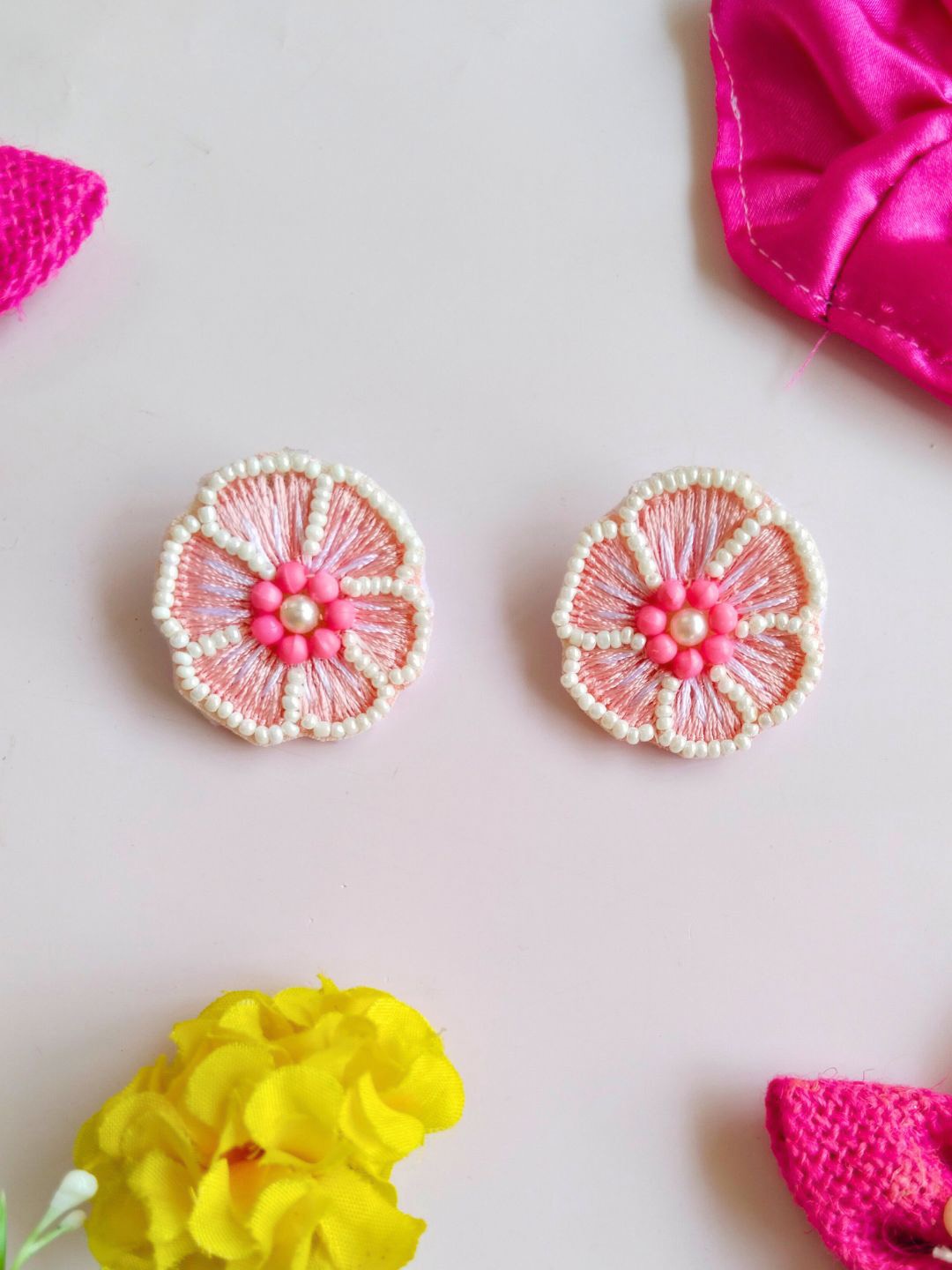 

Anouk Floral Studs Earrings, Pink