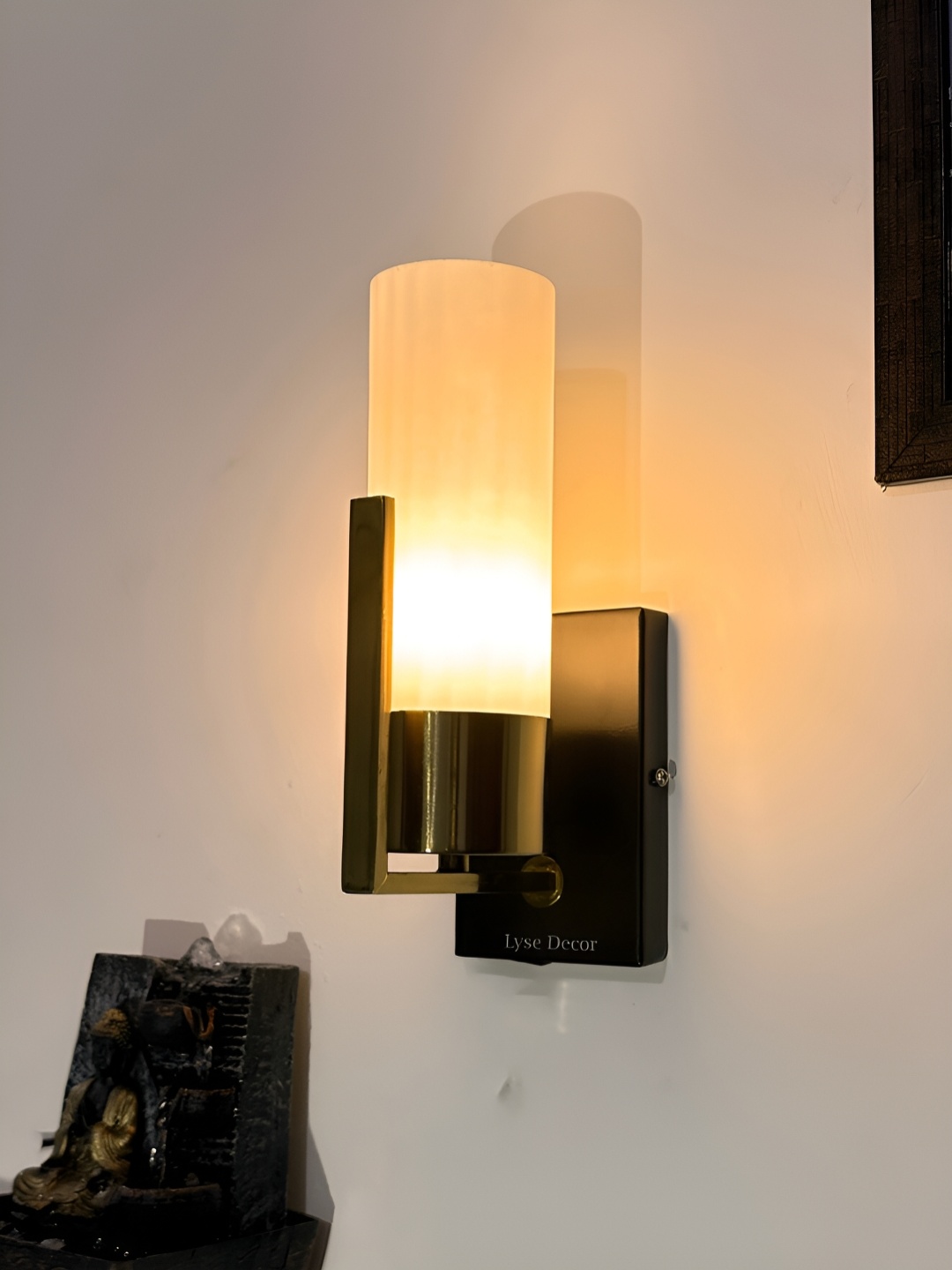 

Lyse Decor White Metal Wall Lamp
