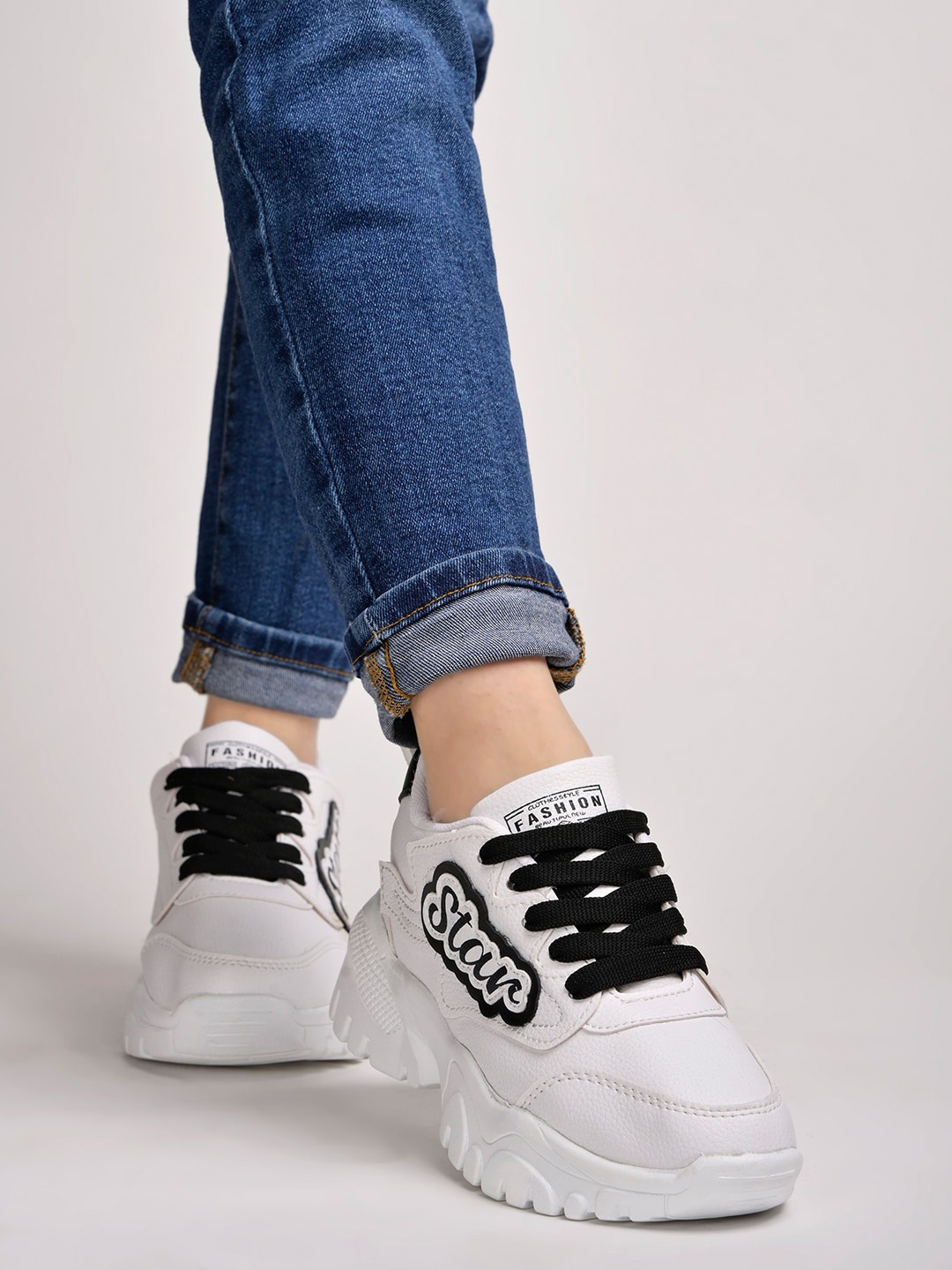 

Shoetopia Girls Colourblocked Sneakers, Black