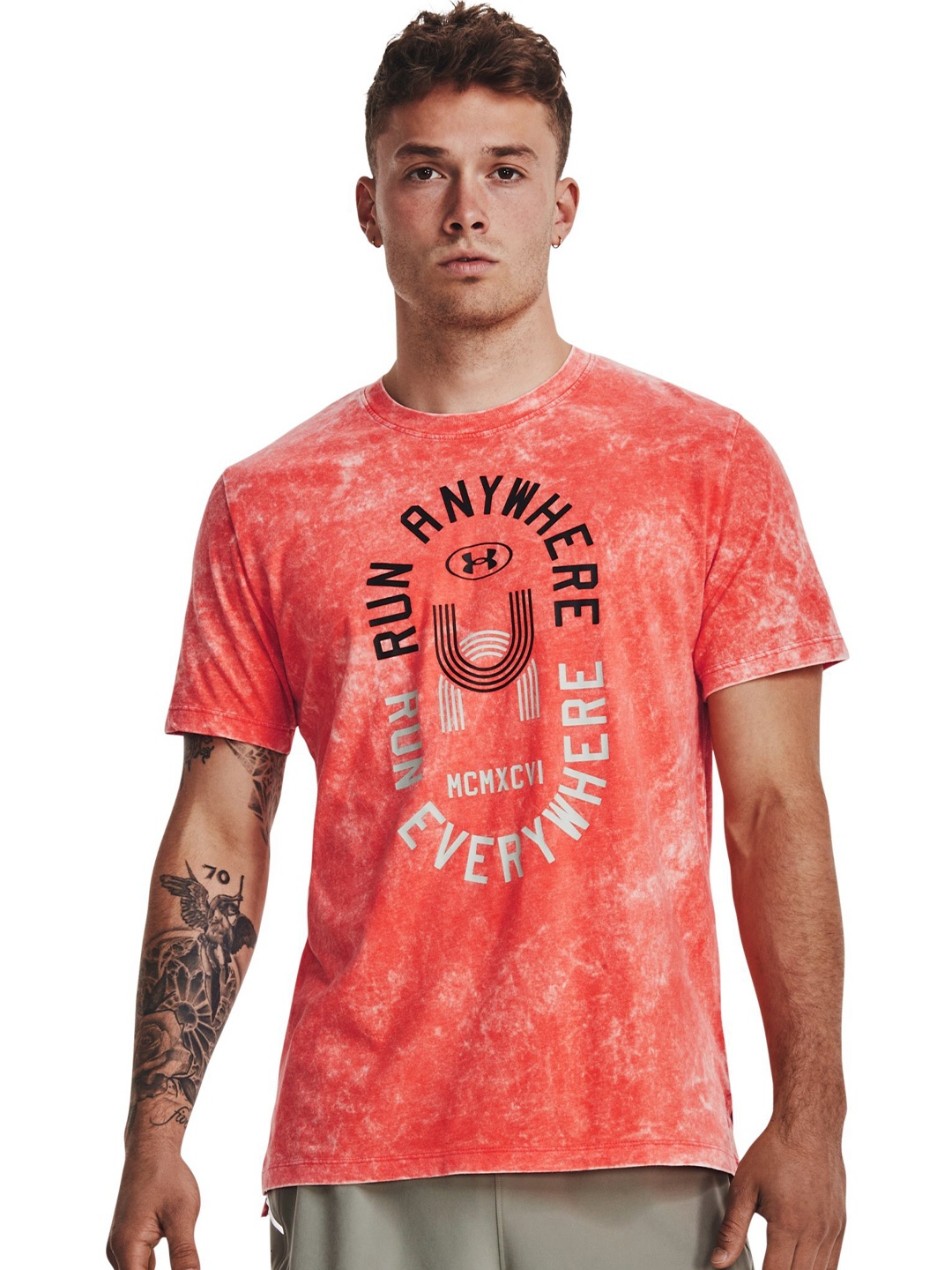 

UNDER ARMOUR UA Run Everywhere Printed Slim-Fit T-Shirt, Red