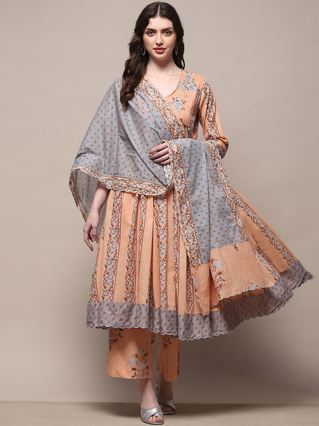 

Biba Women Floral Printed Pleated Kurta with Palazzos & With Dupatta, Peach