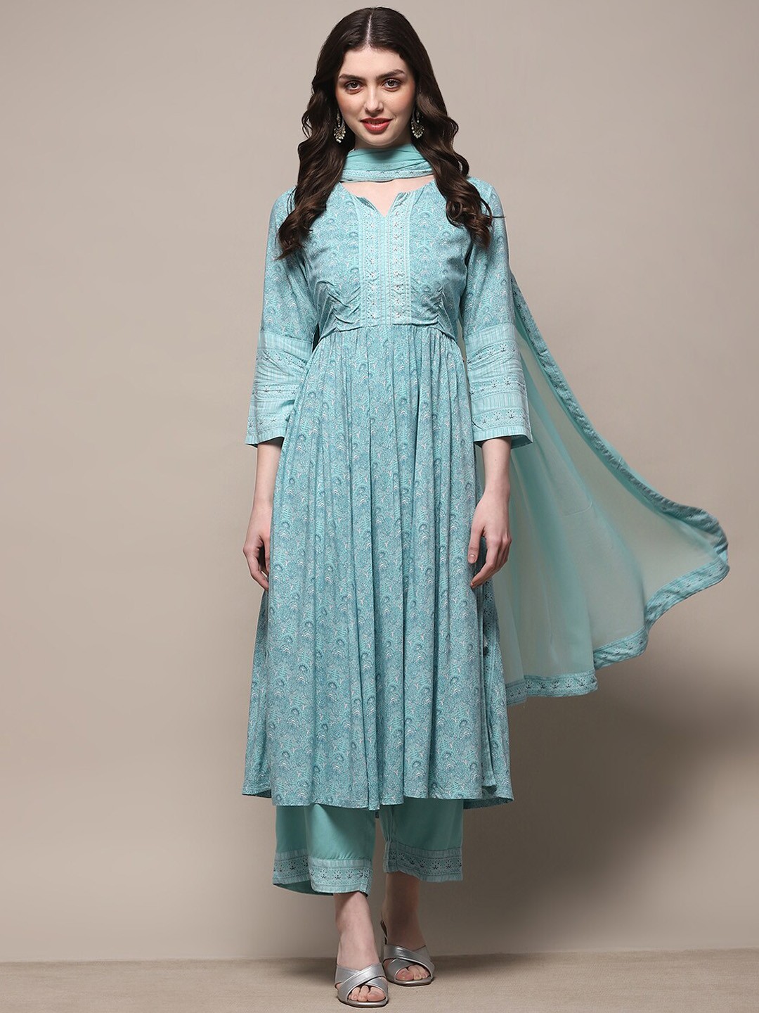

Biba Women Floral Printed Empire Kurta with Trousers & With Dupatta, Turquoise blue