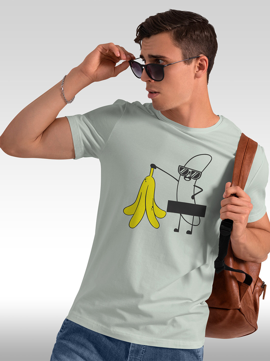 

BAESD Men Printed Pockets T-shirt, Grey