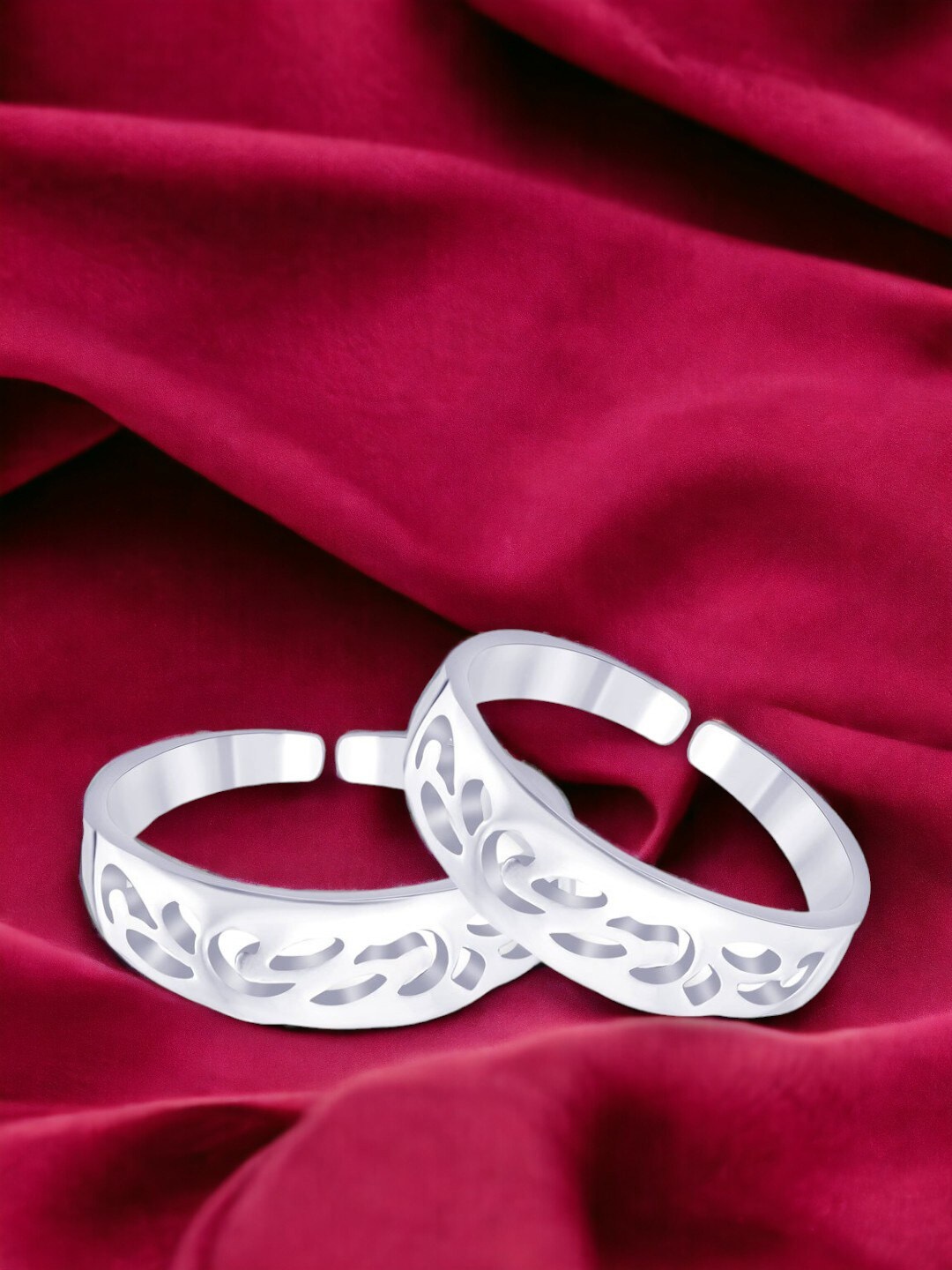 

Taraash Toe Rings, Silver