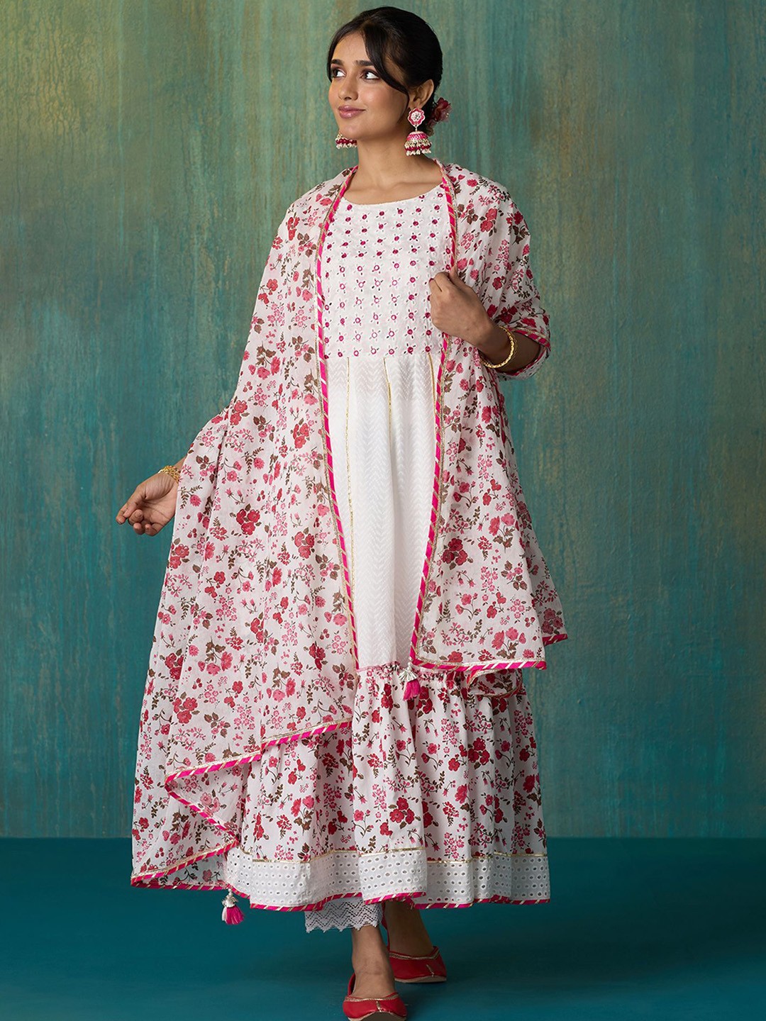 

Likha Women Ethnic Motifs Embroidered Empire Mirror Work Pure Cotton Kurta with Trousers & With Dupatta, White