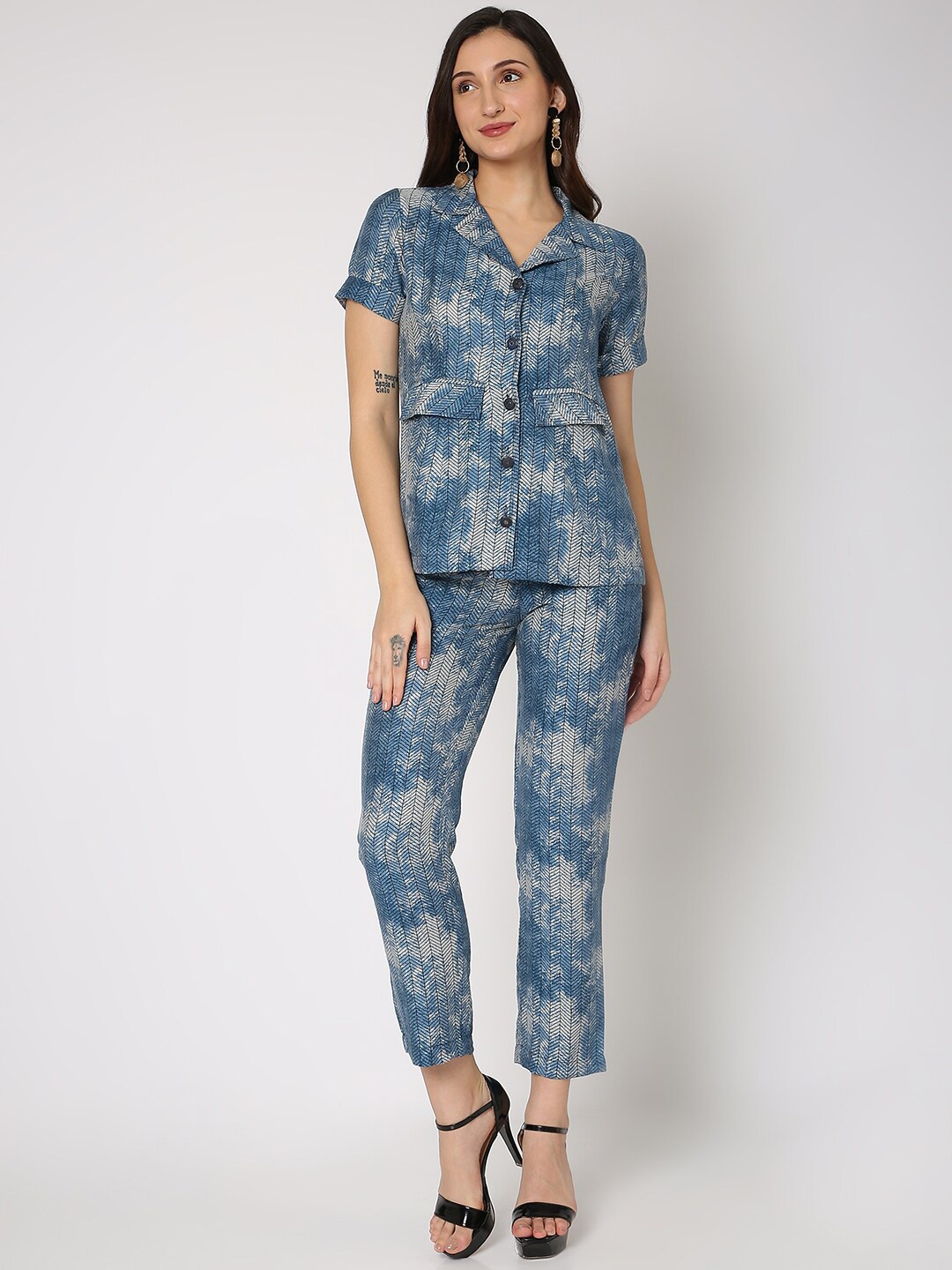 

NOT SO PINK Printed Collar Neck Shirt & Mid-Rise Trouser Co-Ords, Blue