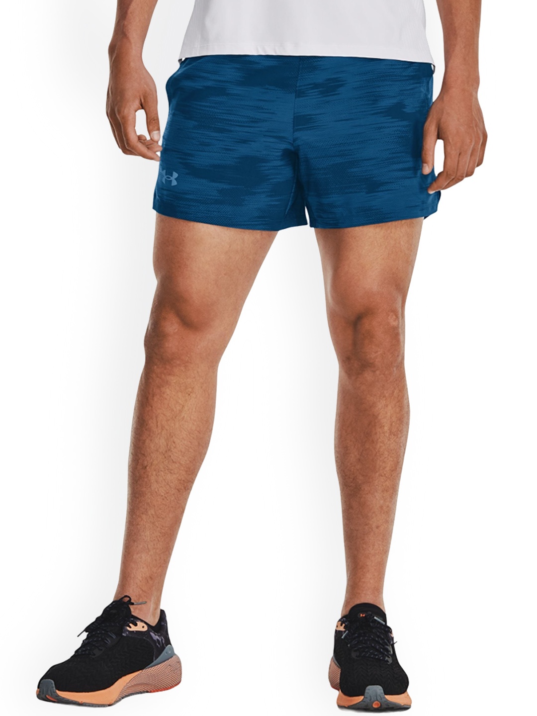 

UNDER ARMOUR UA Launch 5'' Men Printed Loose-Fit Shorts, Blue