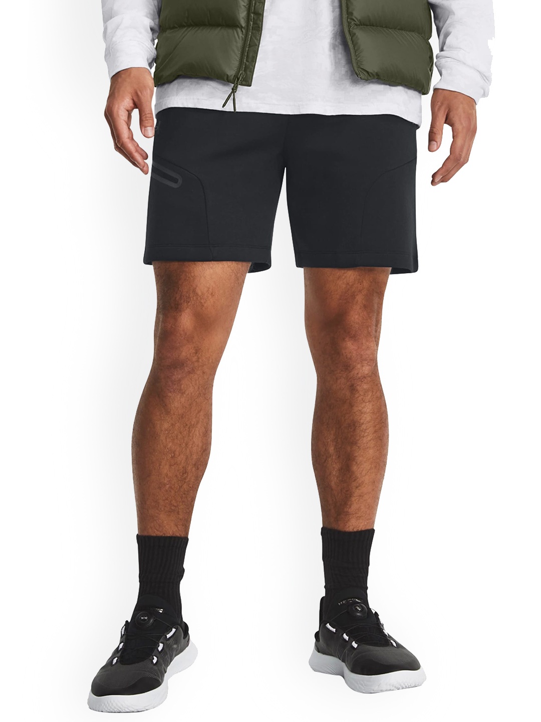 

UNDER ARMOUR UA Unstoppable Men Fleece Loose-Fit Shorts, Black
