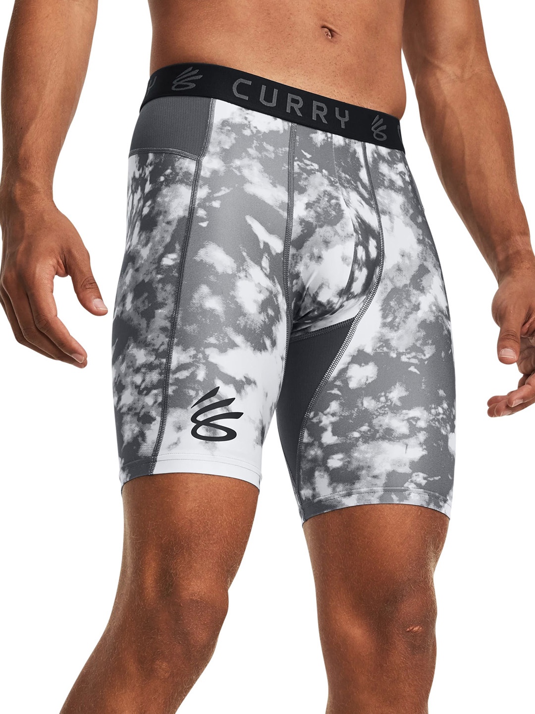 

UNDER ARMOUR Men Curry HeatGear Printed Skinny-Fit Sports Shorts, Grey