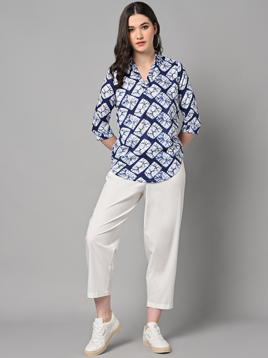 

KALINI Geometric Print Roll-Up Sleeves Wrap Top, Blue