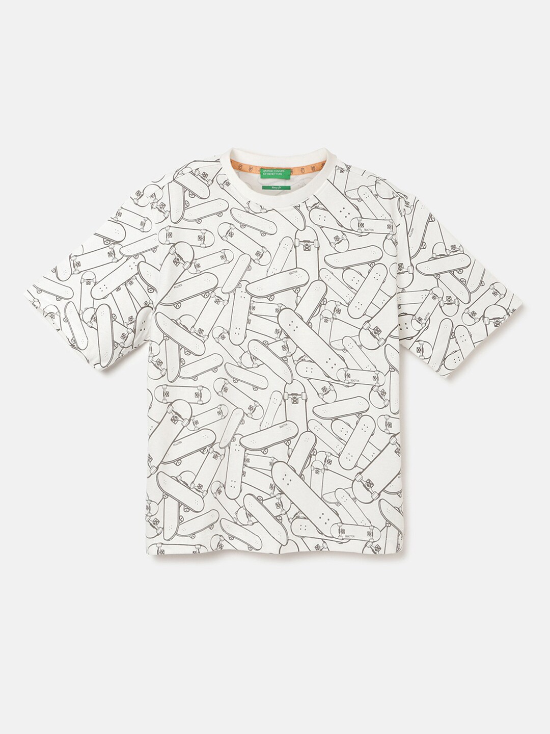 

United Colors of Benetton Boys Printed Pure Cotton Pockets Boxy T-shirt, White