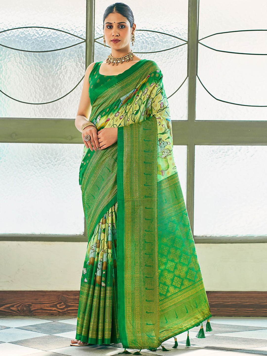 

Mitera Kalamkari Zari Art Silk Kanjeevaram Saree, Lime green