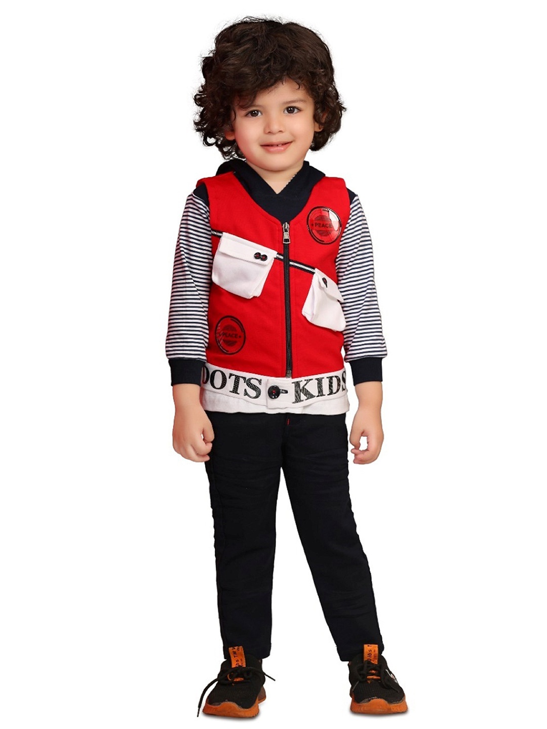 

BAESD Boys Printed T-shirt with Trousers, Red