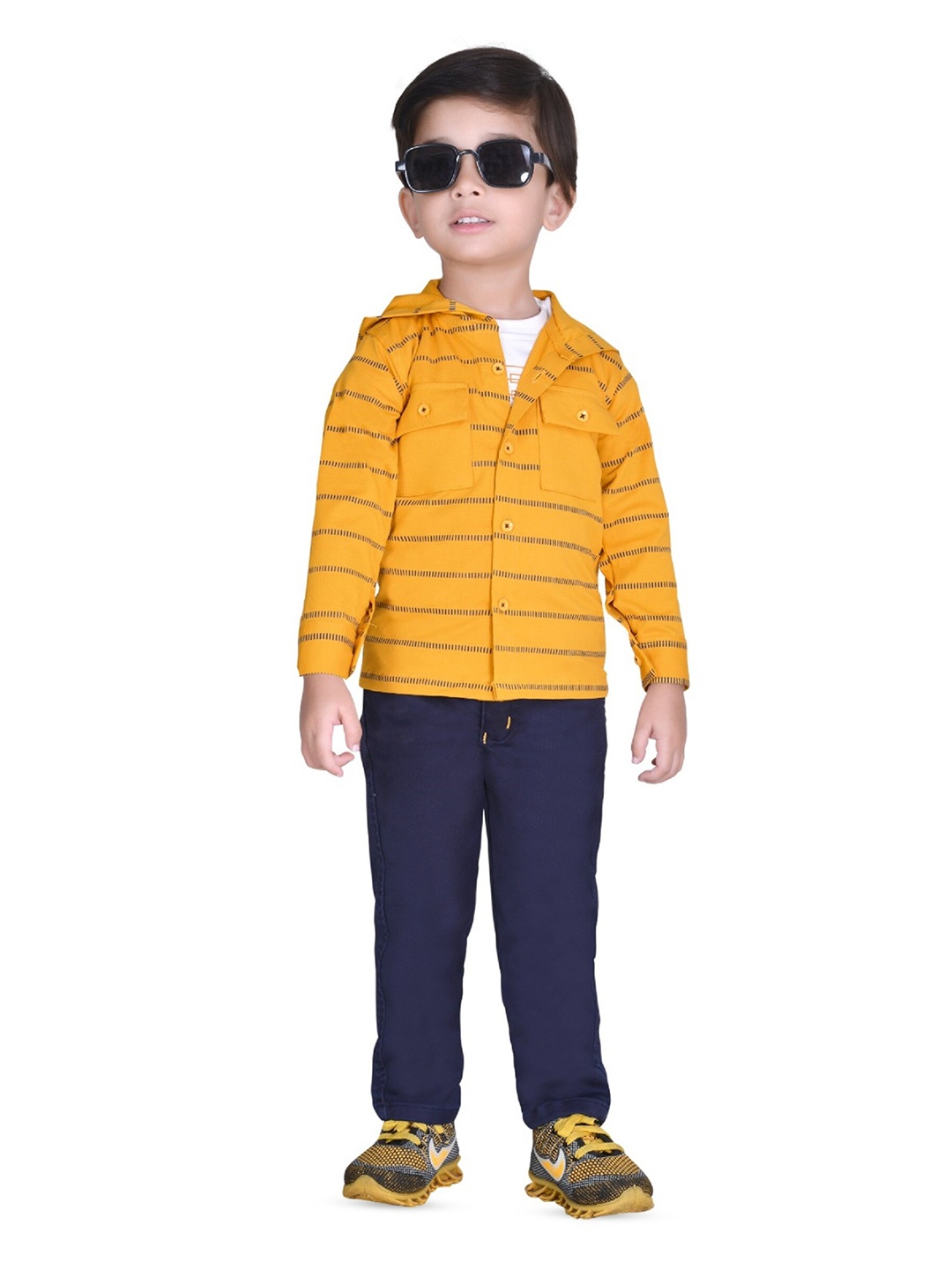 

BAESD Boys Printed T-shirt with Trousers, Mustard