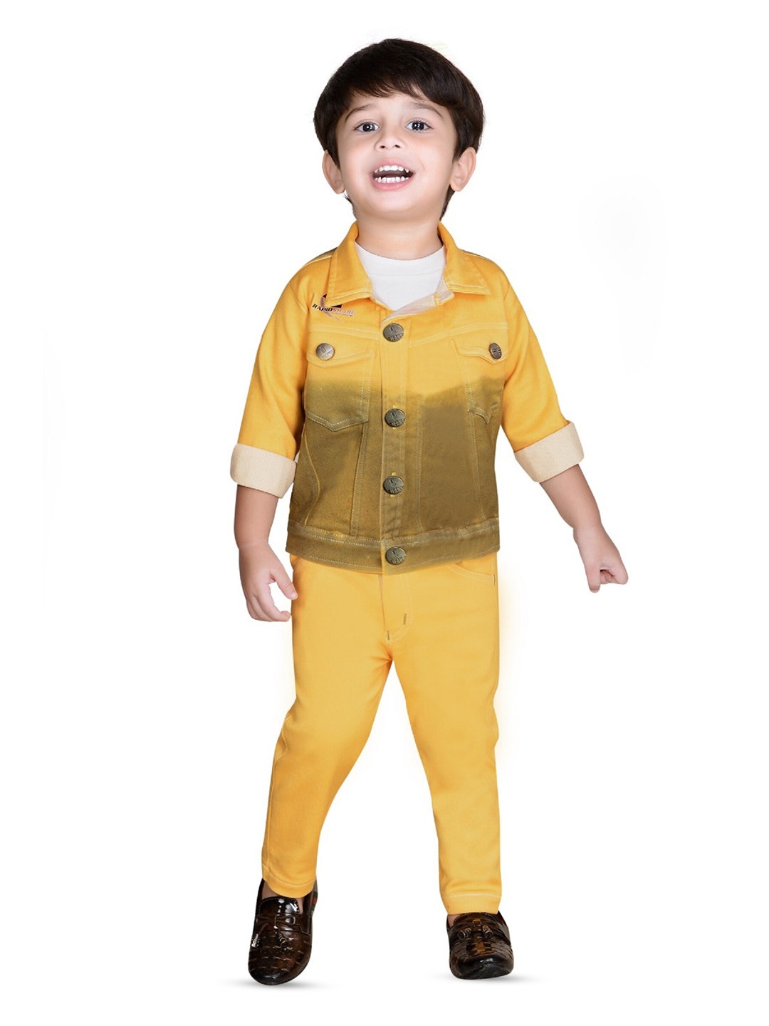 

BAESD Boys Printed T-shirt with Trousers, Mustard