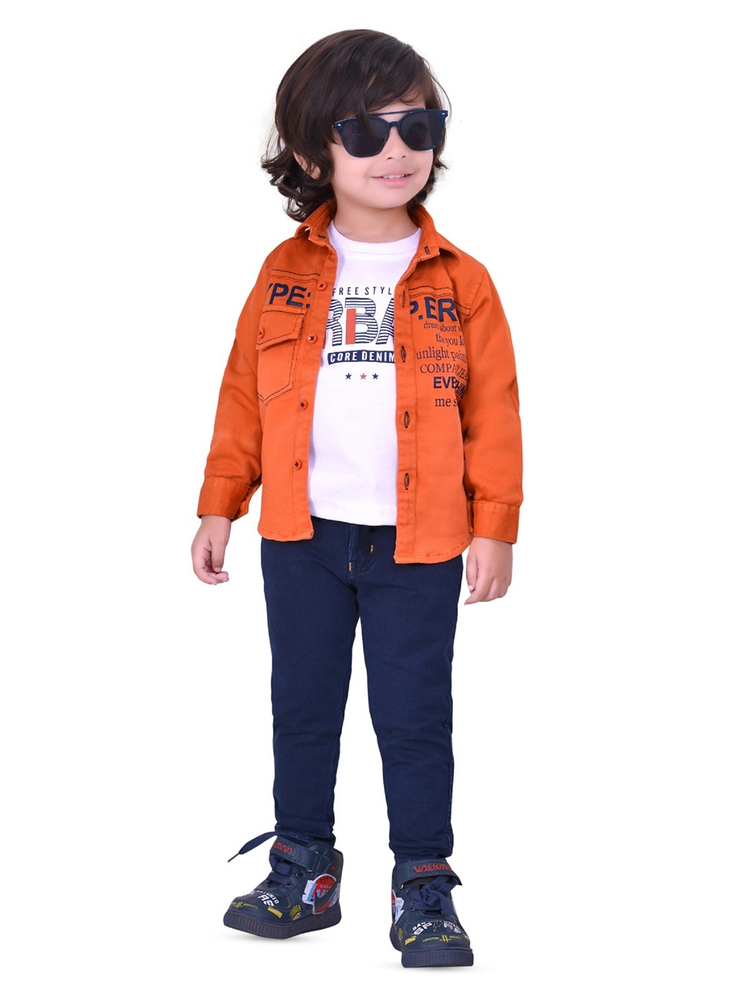 

BAESD Boys Printed T-shirt and Shirt with Trousers, Orange