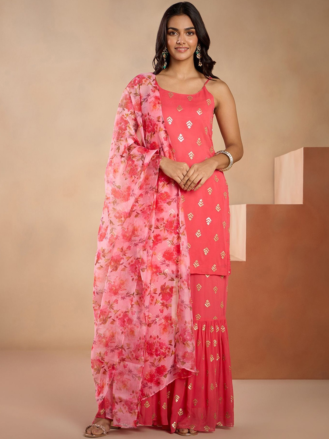 

Gajra Gang Women Floral Printed Regular Kurta with Sharara & With Dupatta, Coral