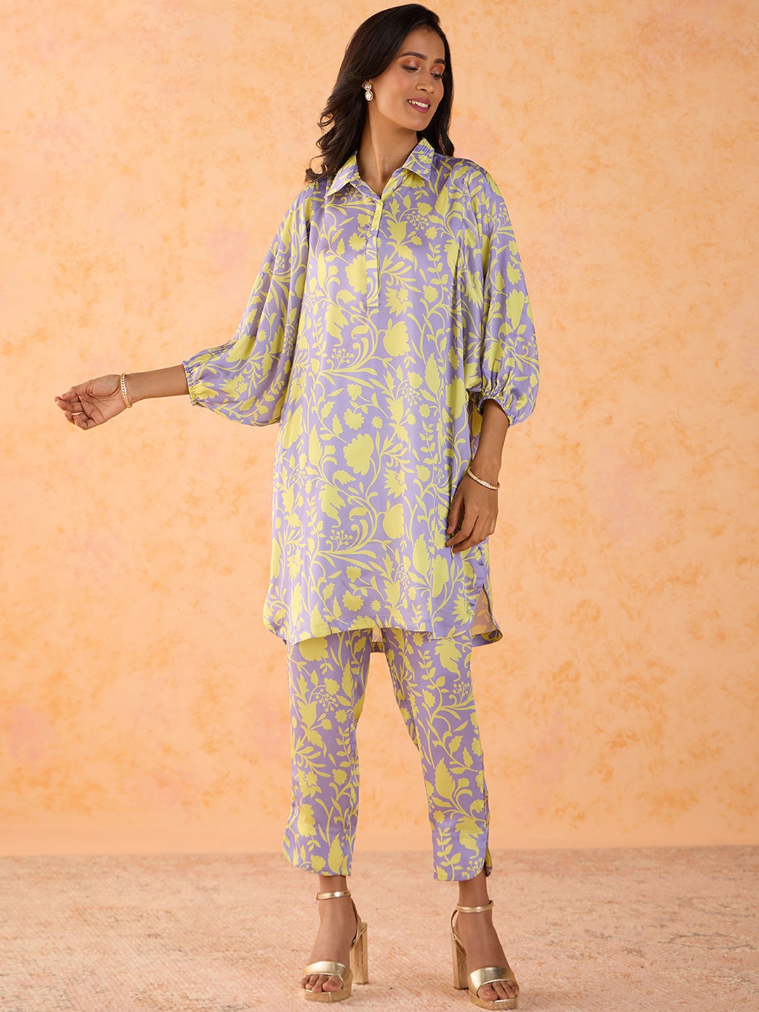 

Gajra Gang Women Floral Printed Regular Kurta with Trousers, Purple