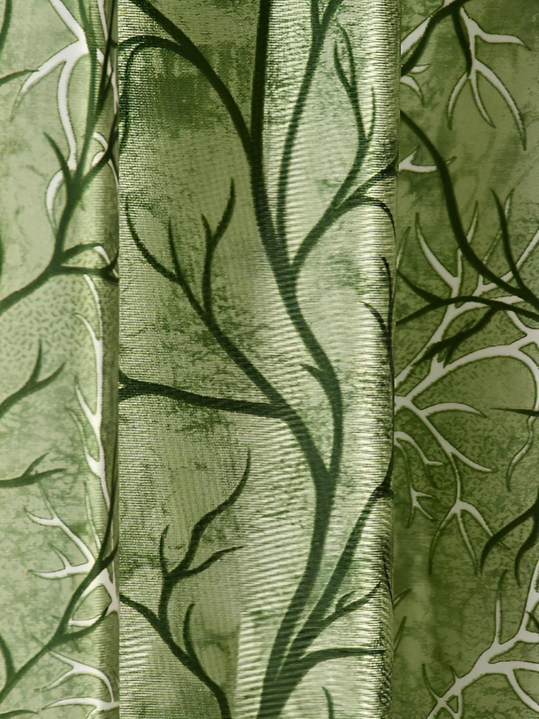 

Galaxy Home Decor Green Set of 3 Floral Room Darkening Window Curtain