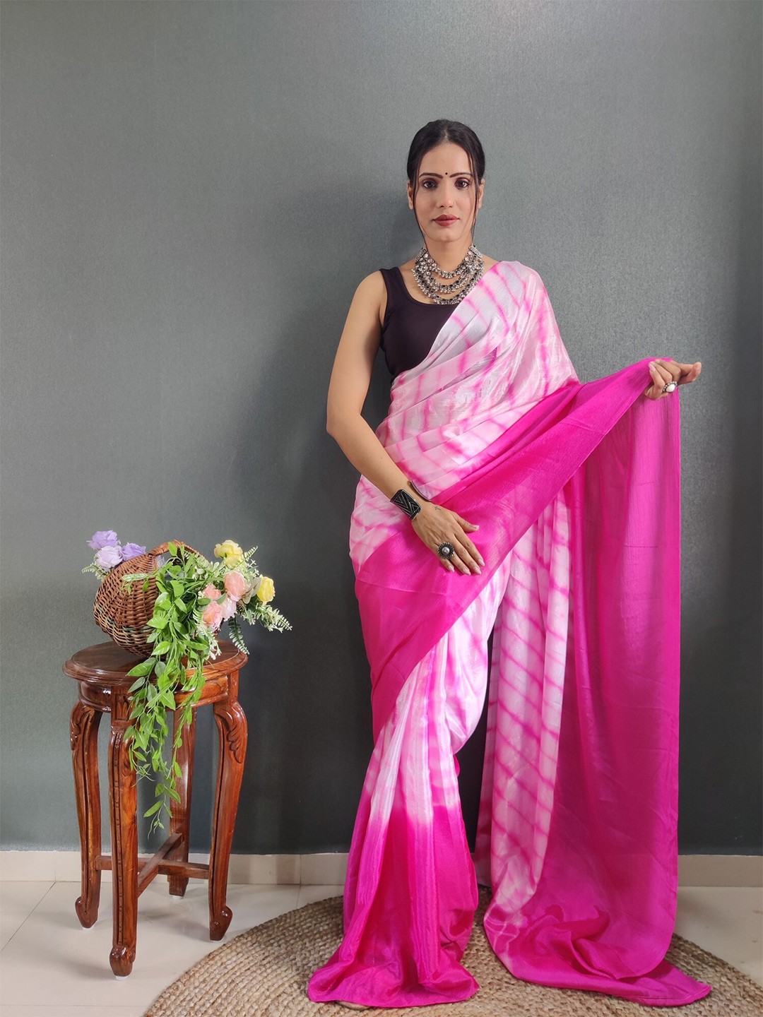 

LeeliPeeri Designer Tie and Dye Poly Chiffon Ready to Wear Saree, Pink