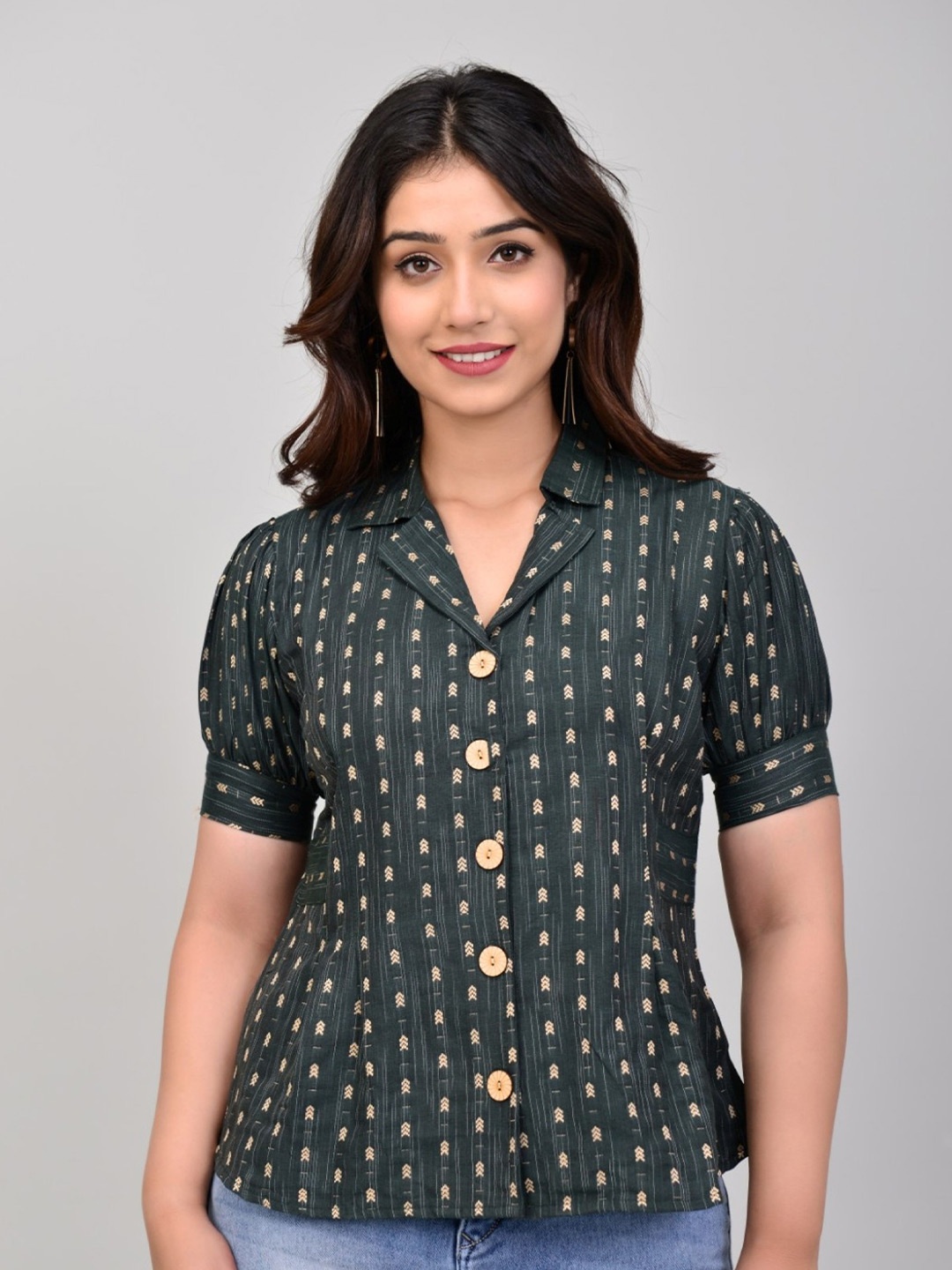

AARYAHI Geometric Print Cotton Shirt Style Top, Green