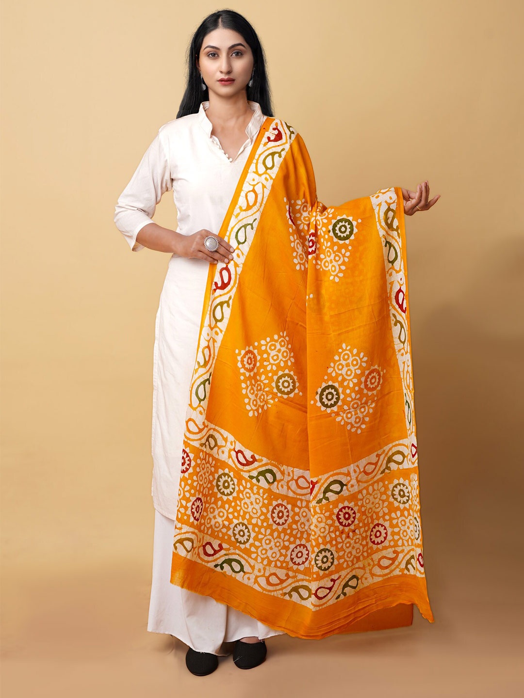 

Unnati Silks Ethnic Motifs Printed Pure Cotton Batik Dupatta, Yellow