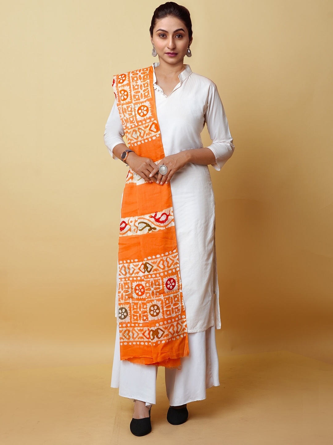 

Unnati Silks Ethnic Motifs Printed Pure Cotton Batik Dupatta, Orange