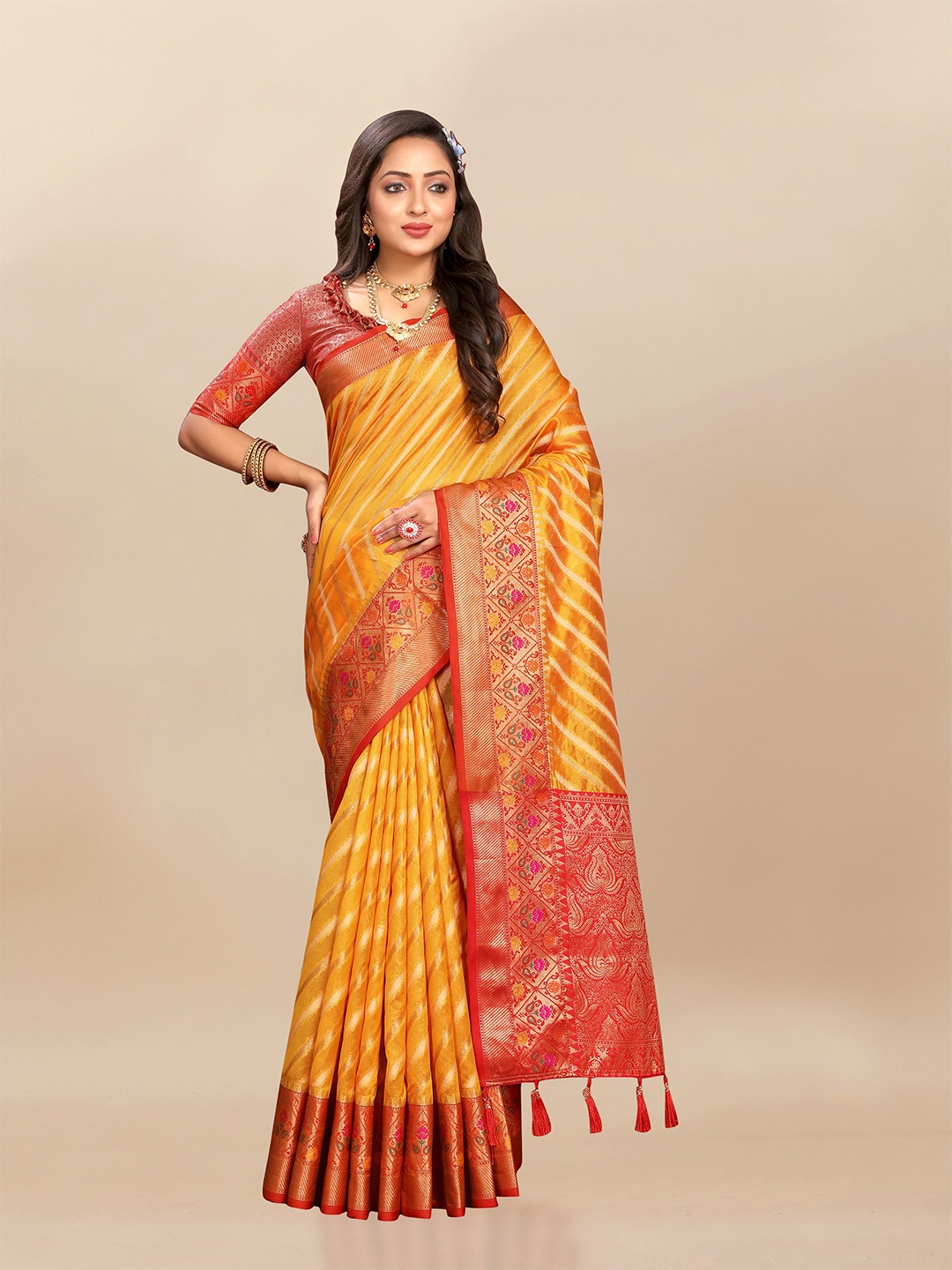 

bansari textiles Woven Design Zari Organza Banarasi Saree, Yellow