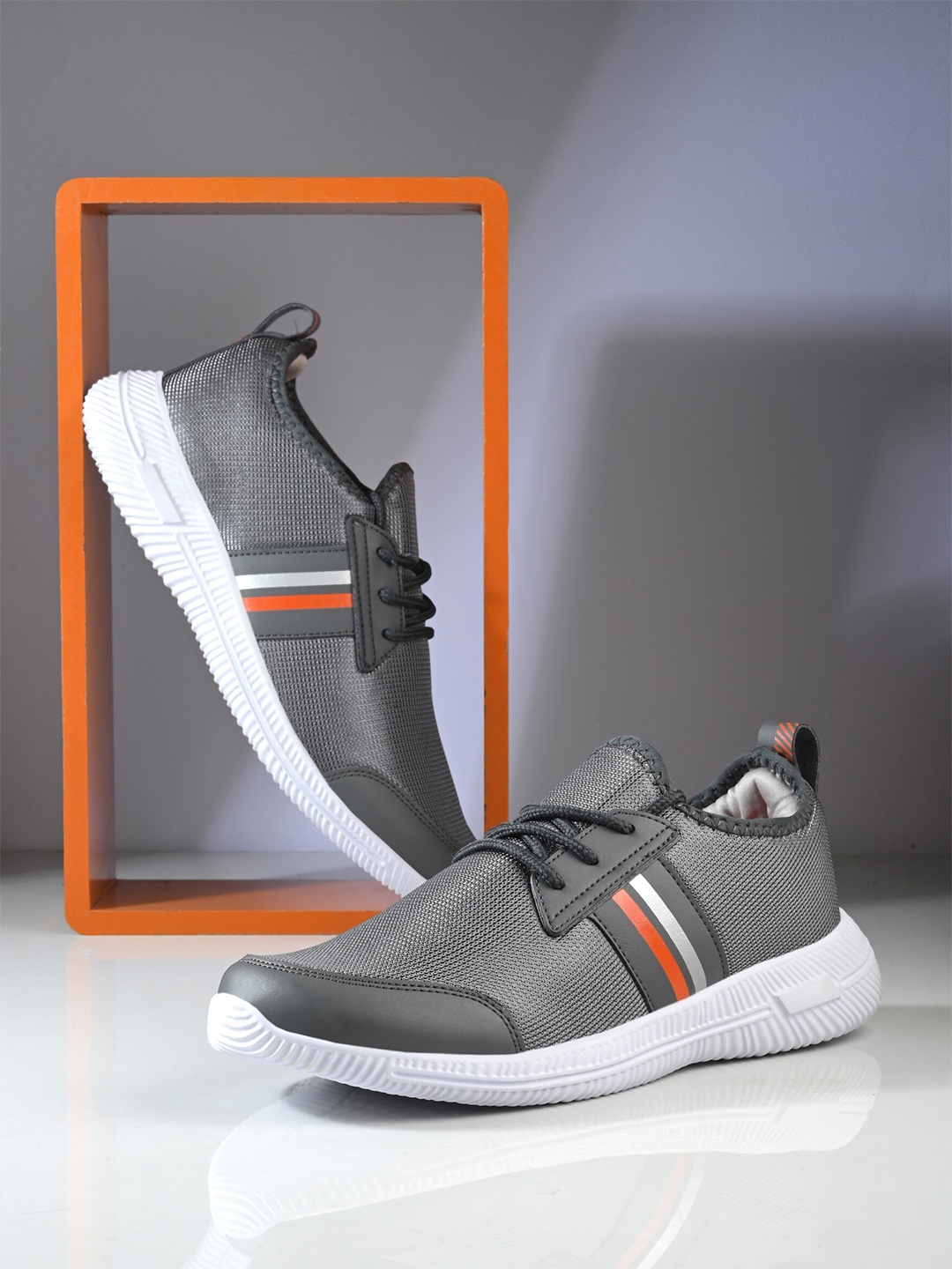 

HRX by Hrithik Roshan Men Mesh Running Shoes, Grey