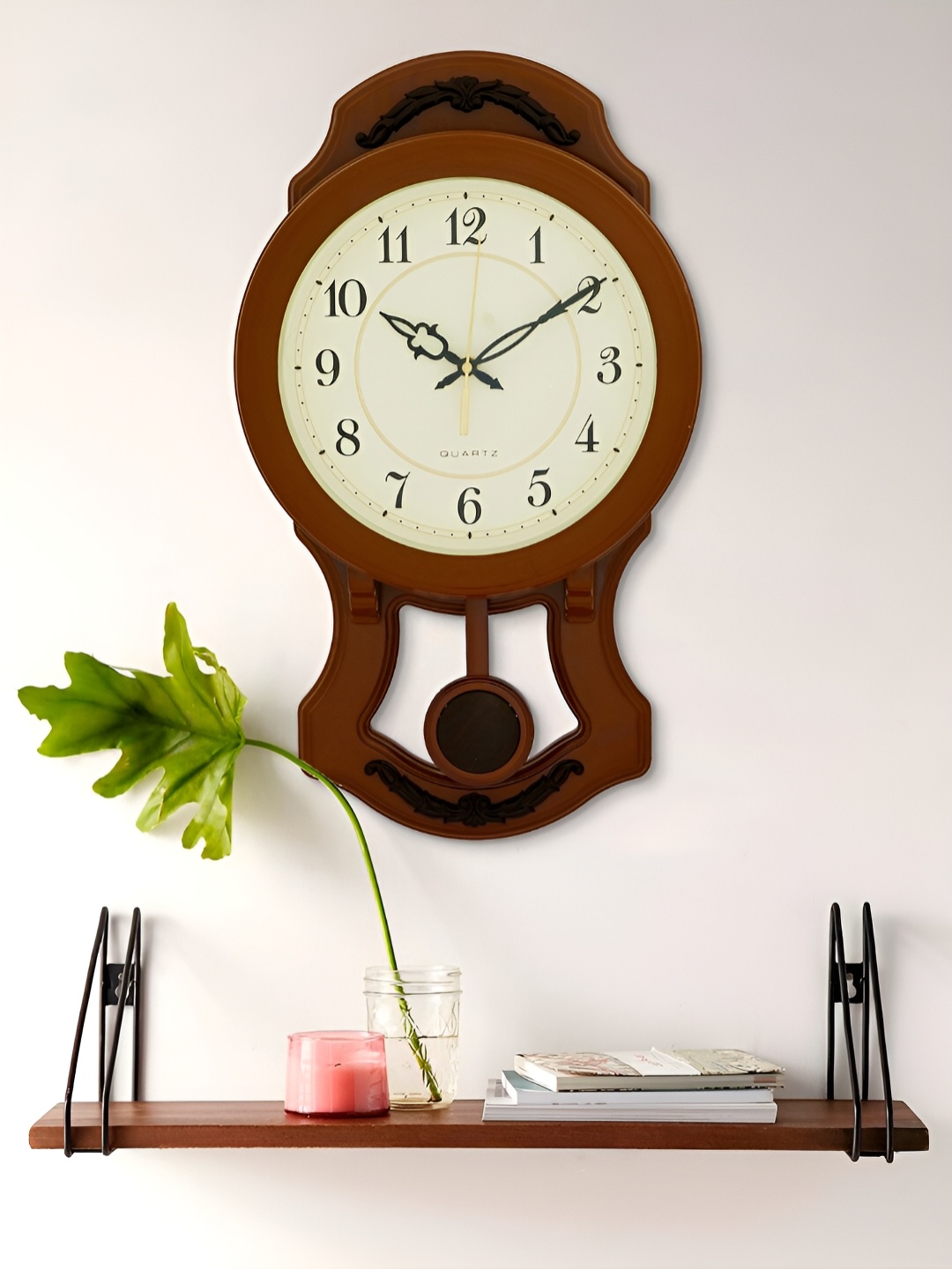 

Craft Smith Brown & White Embellished Abstract Shaped Traditional Wall Clock