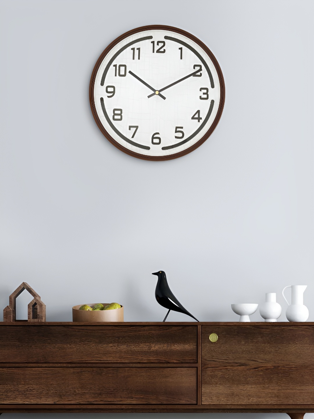 

Craft Smith Brown & White Embellished Contemporary Wall Clock