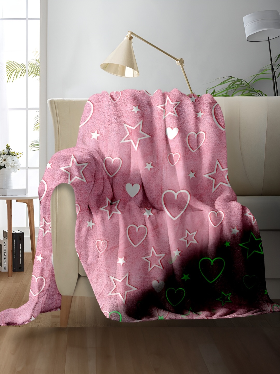 

Cortina Glow In The Dark Pink & White Printed Fleece AC Room Single Bed Blanket