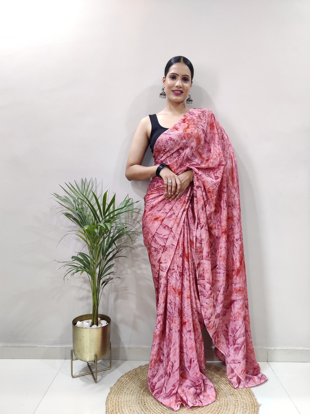 

LeeliPeeri Designer Poly Chiffon Saree, Peach