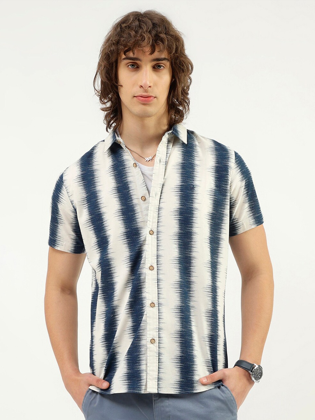 

United Colors of Benetton Men Opaque Printed Casual Shirt, Blue