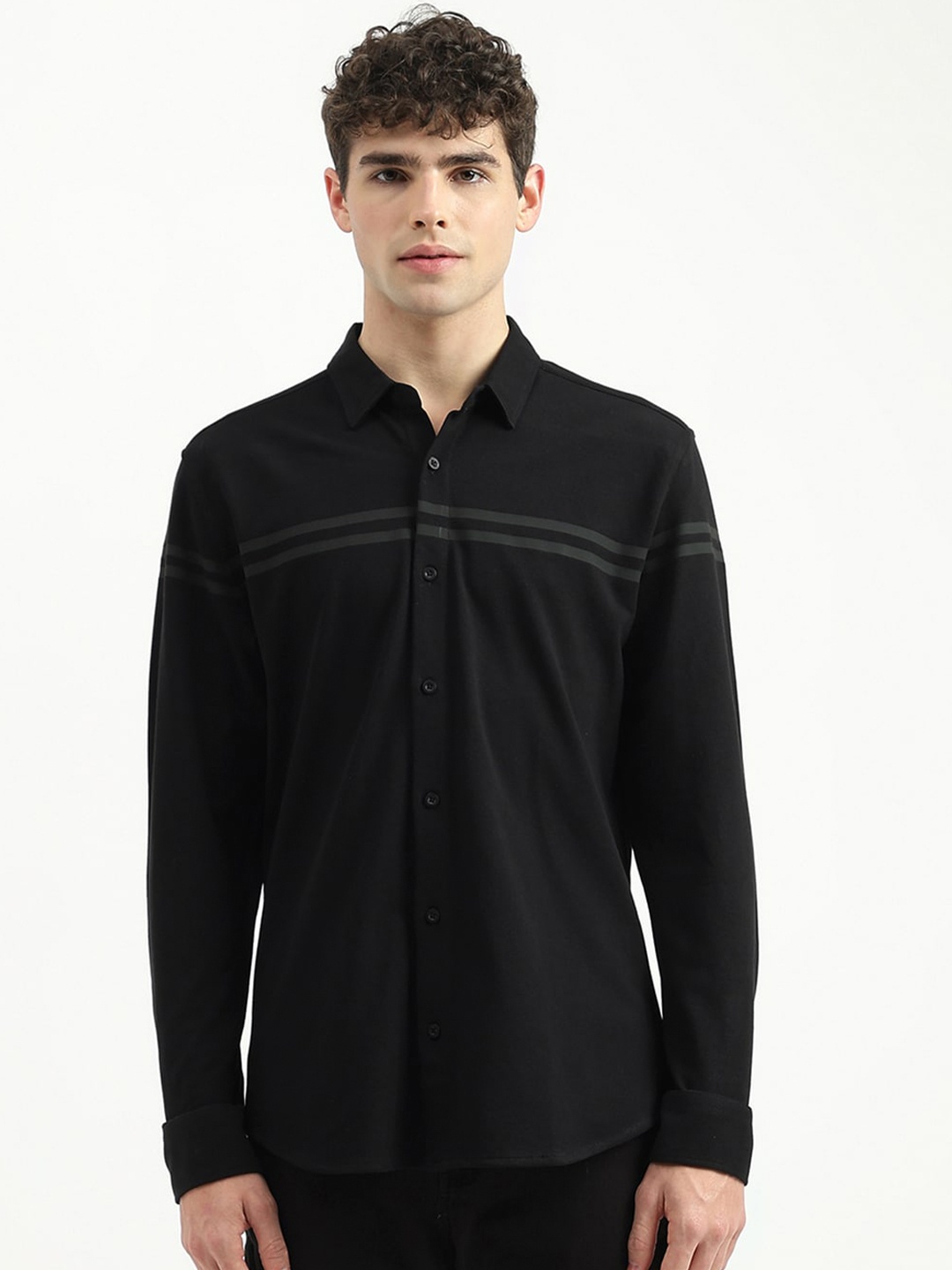 

United Colors of Benetton Men Slim Fit Opaque Casual Shirt, Black