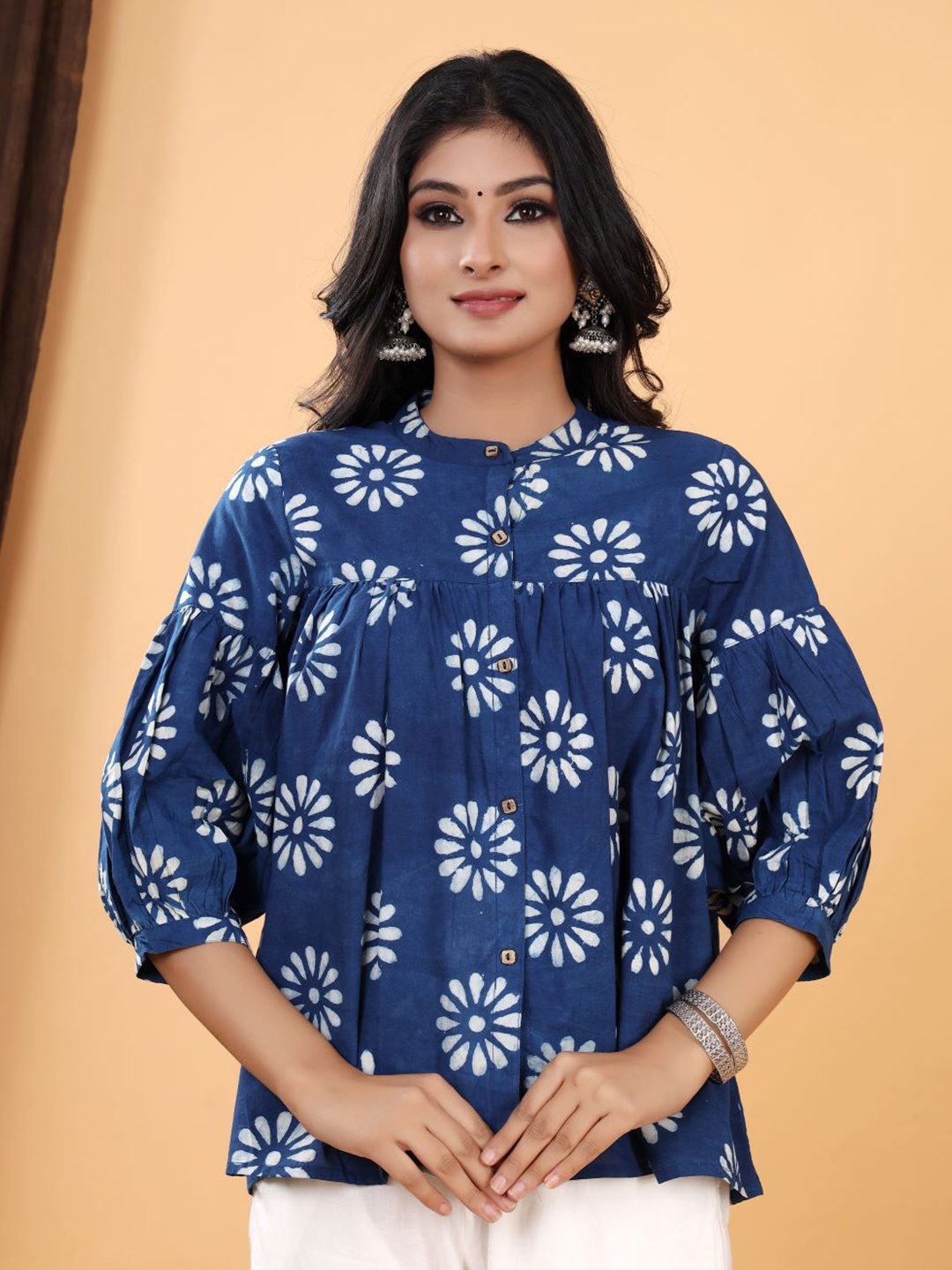 

VASVI Floral Print Puff Sleeve Cotton Top, Navy blue