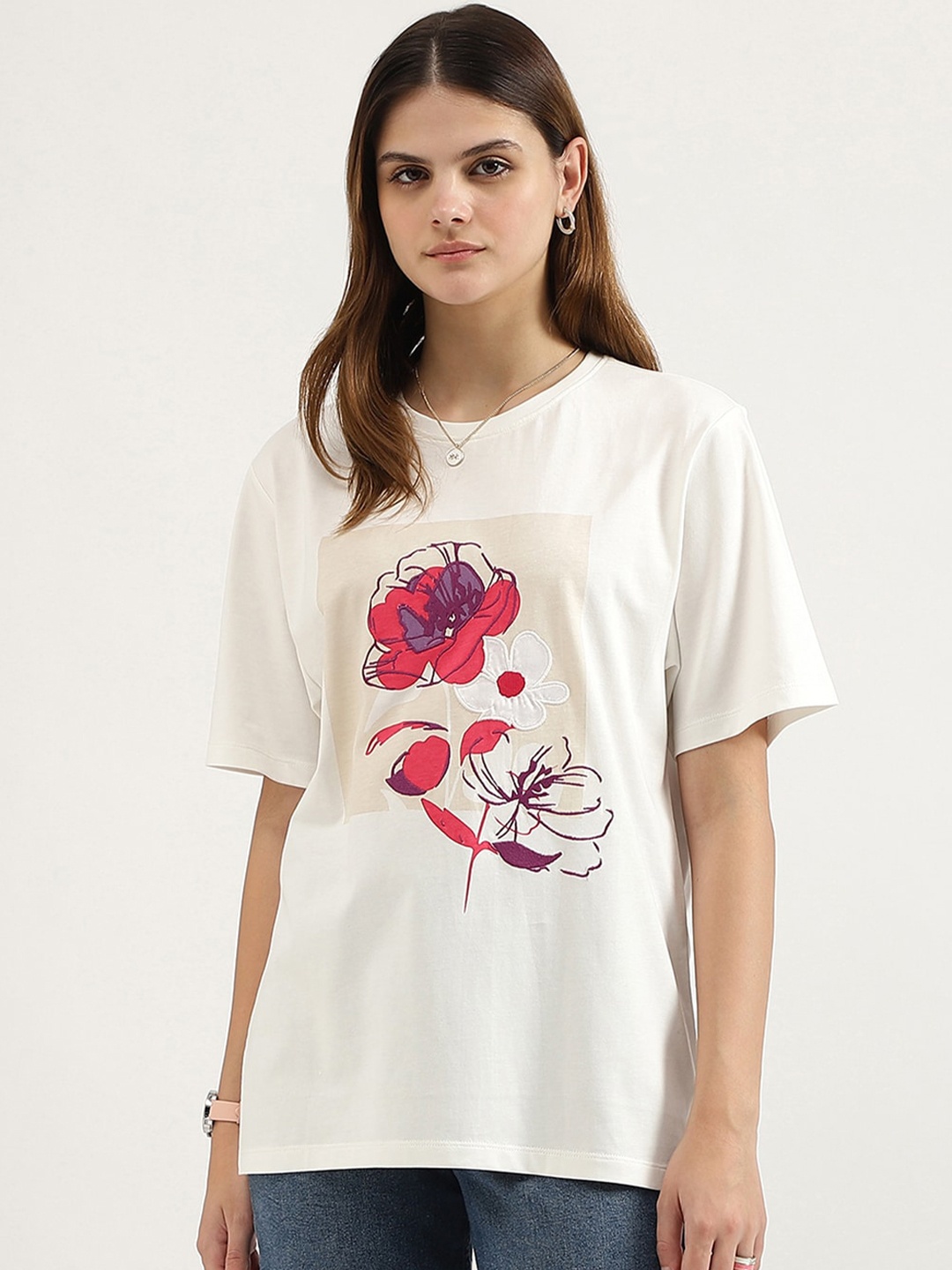 

United Colors of Benetton Women Floral Printed Pure Cotton Raw Edge T-shirt, White