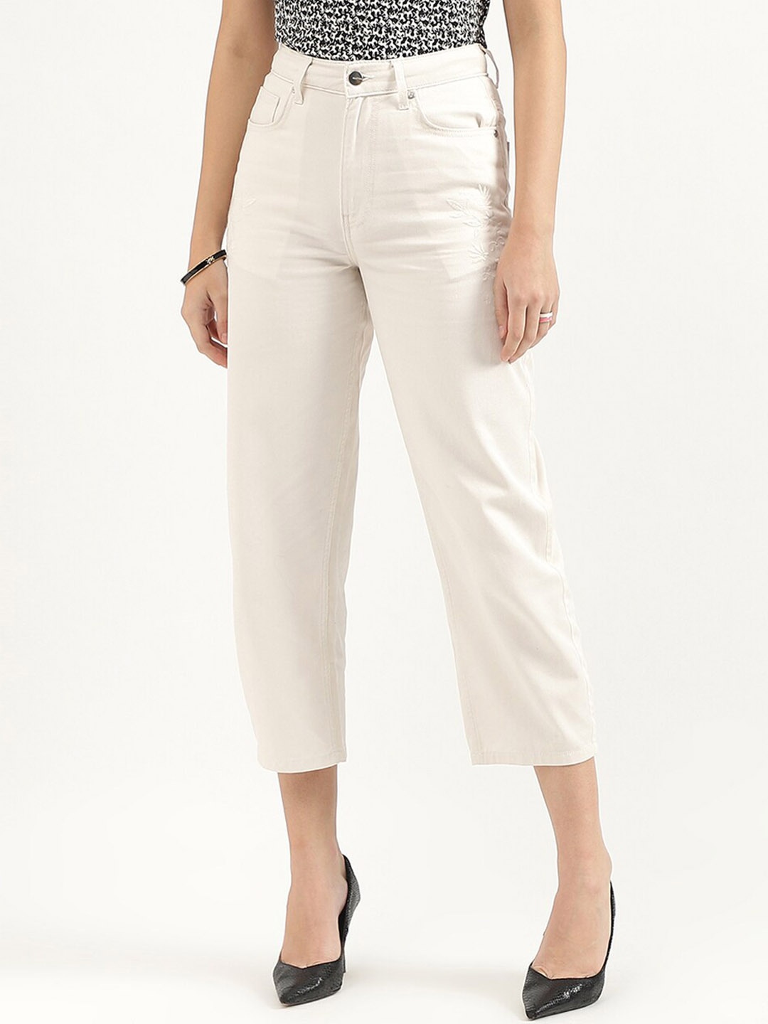 

United Colors of Benetton Women High-Rise Jeans, Beige