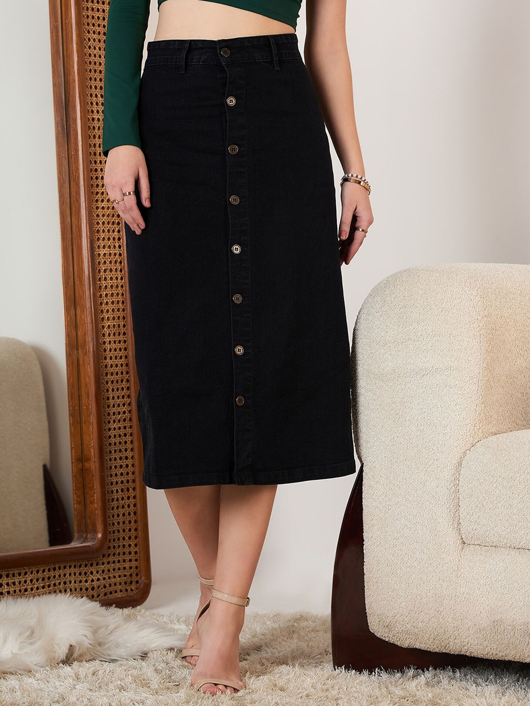 

Berrylush BASICS High-Rise Stretchable Straight Skirt, Black
