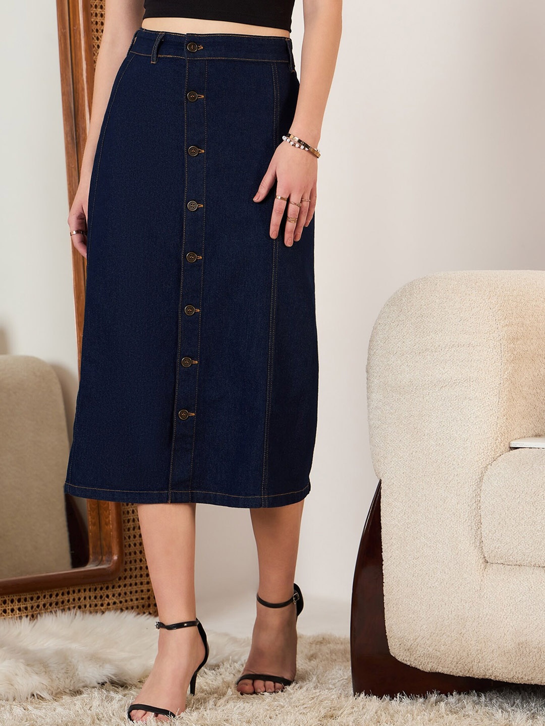 

Berrylush BASICS Denim Straight Stretchable Midi Skirt, Navy blue