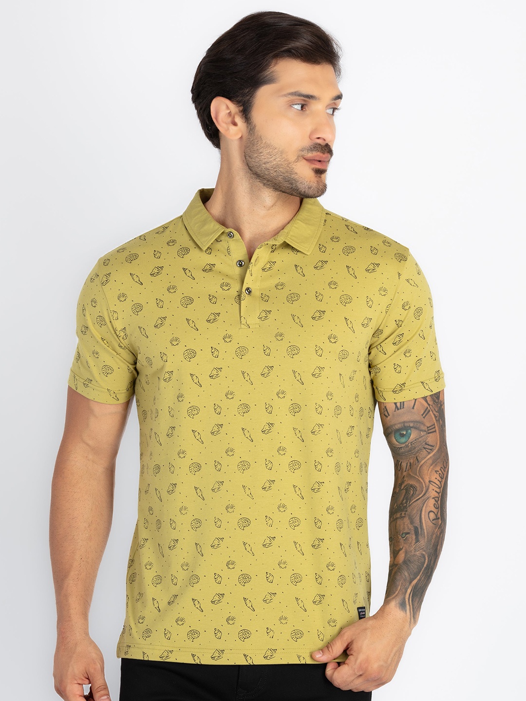 

Status Quo Men Floral Printed Polo Collar Pure Cotton Pockets T-shirt, Green