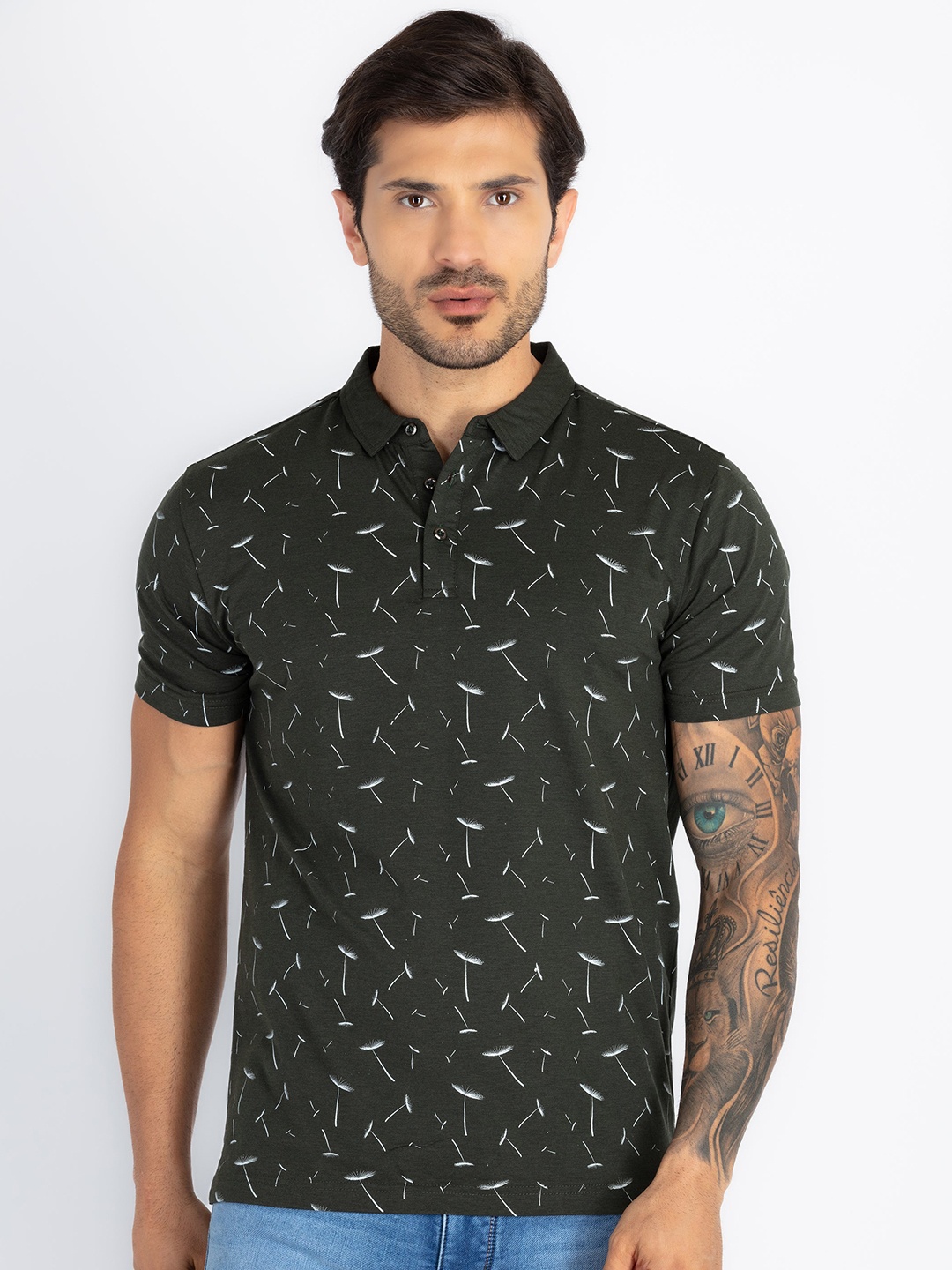 

Status Quo Men Printed Polo Collar Pure Cotton Pockets T-shirt, Olive