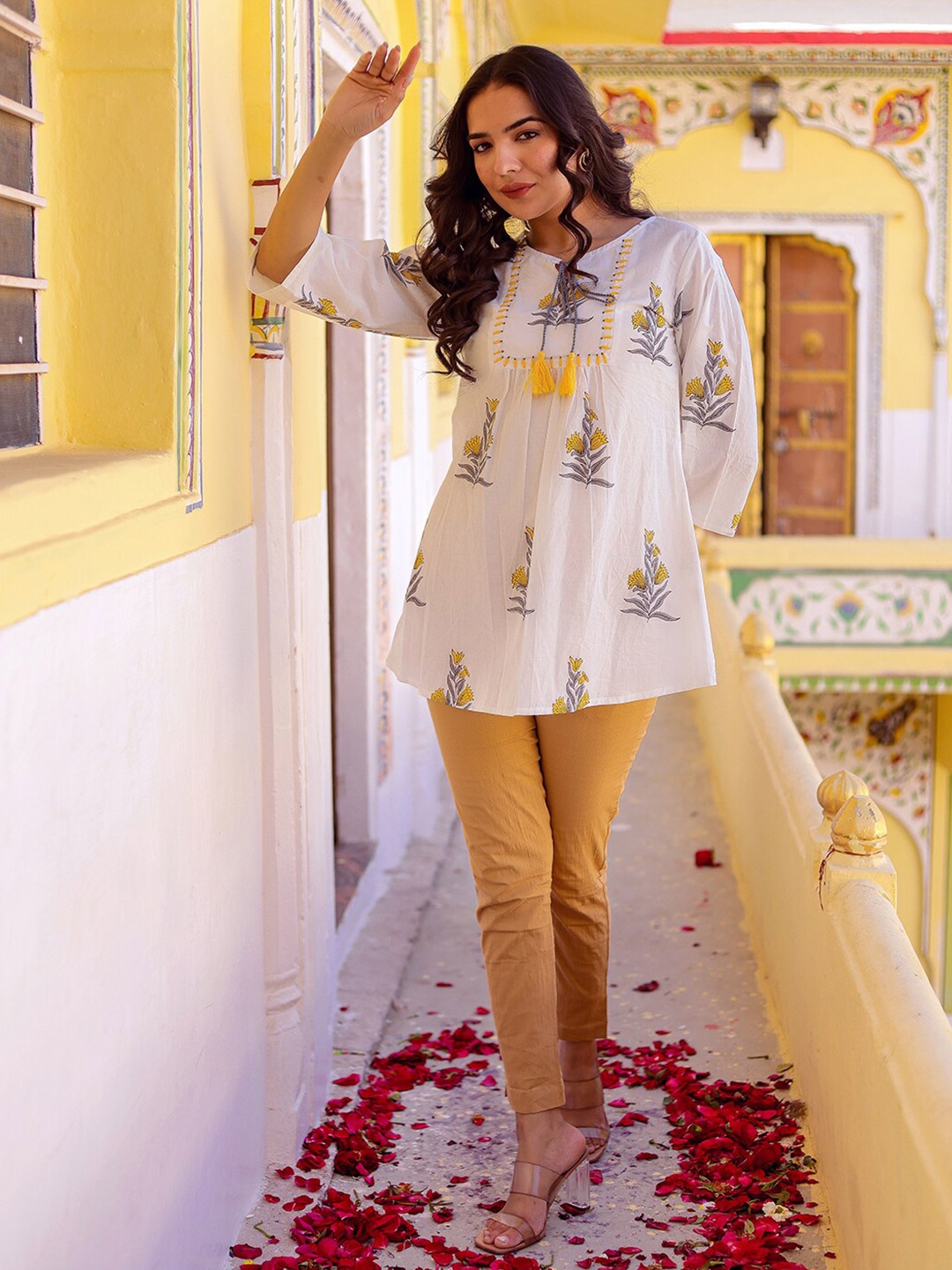 

VASVI Printed Ethnic Tunic, White